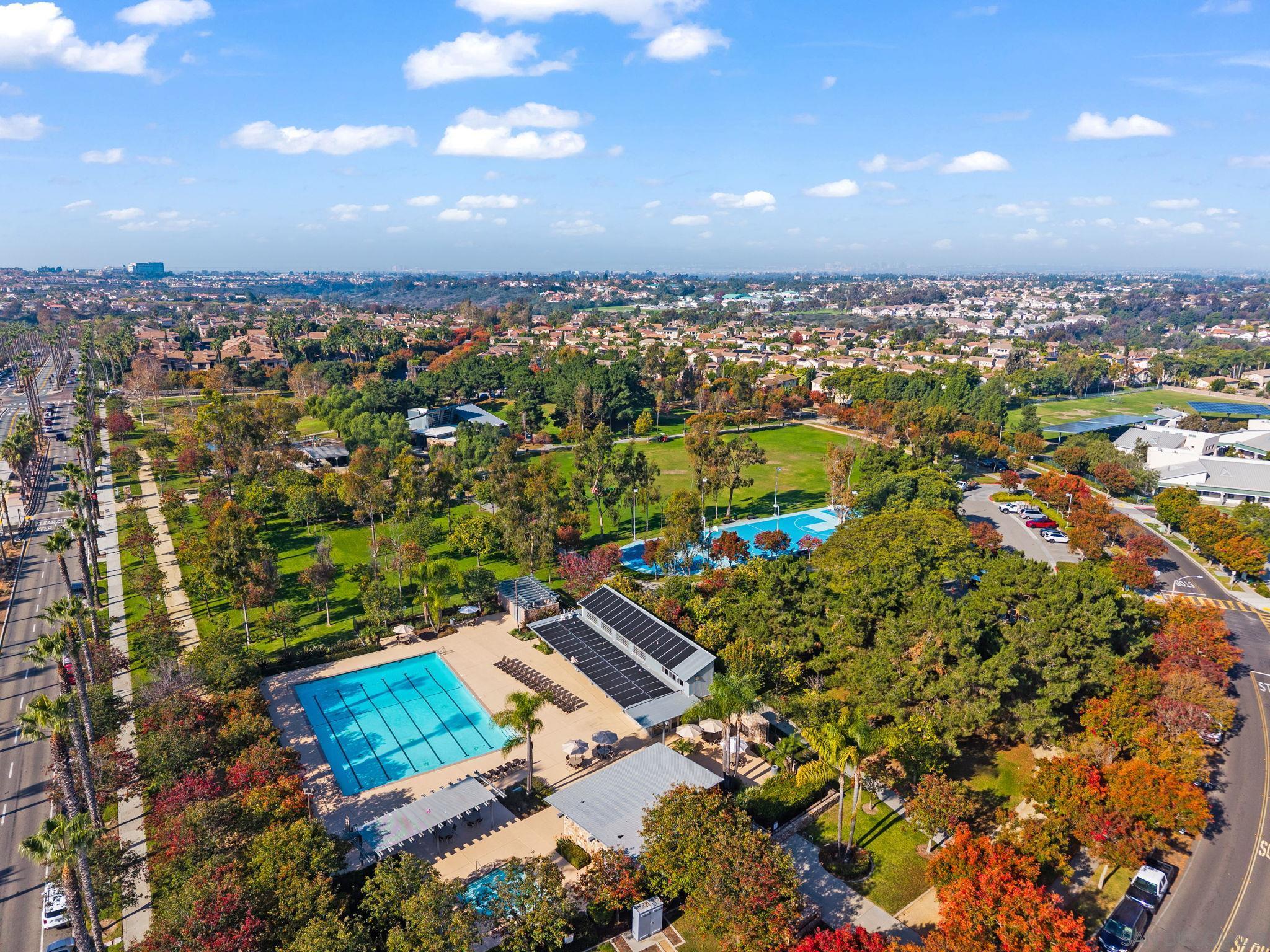 Detail Gallery Image 30 of 37 For 1441  Santa Lucia Rd  #615,  Chula Vista,  CA 91913 - 2 Beds | 2 Baths