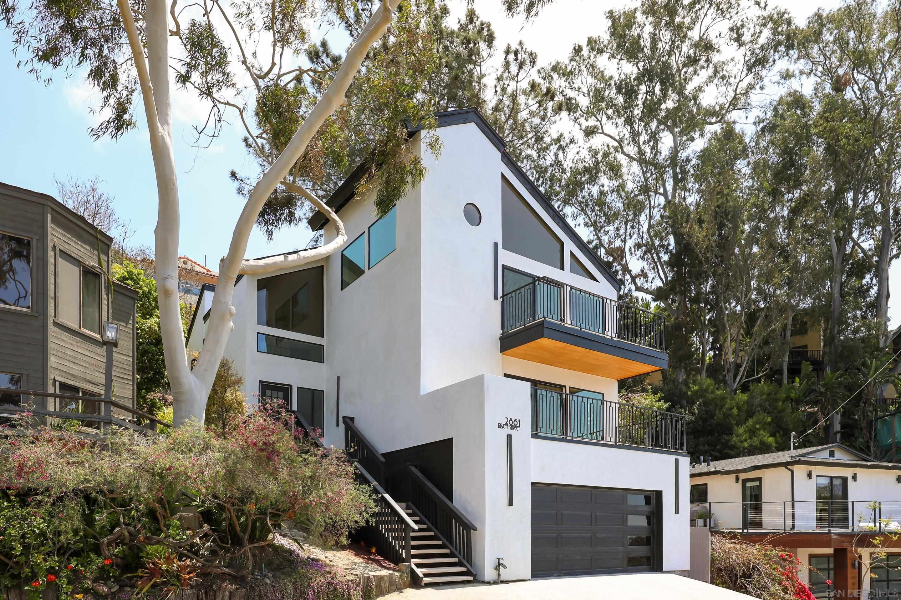 Front Image Thumbnail for SD250045073