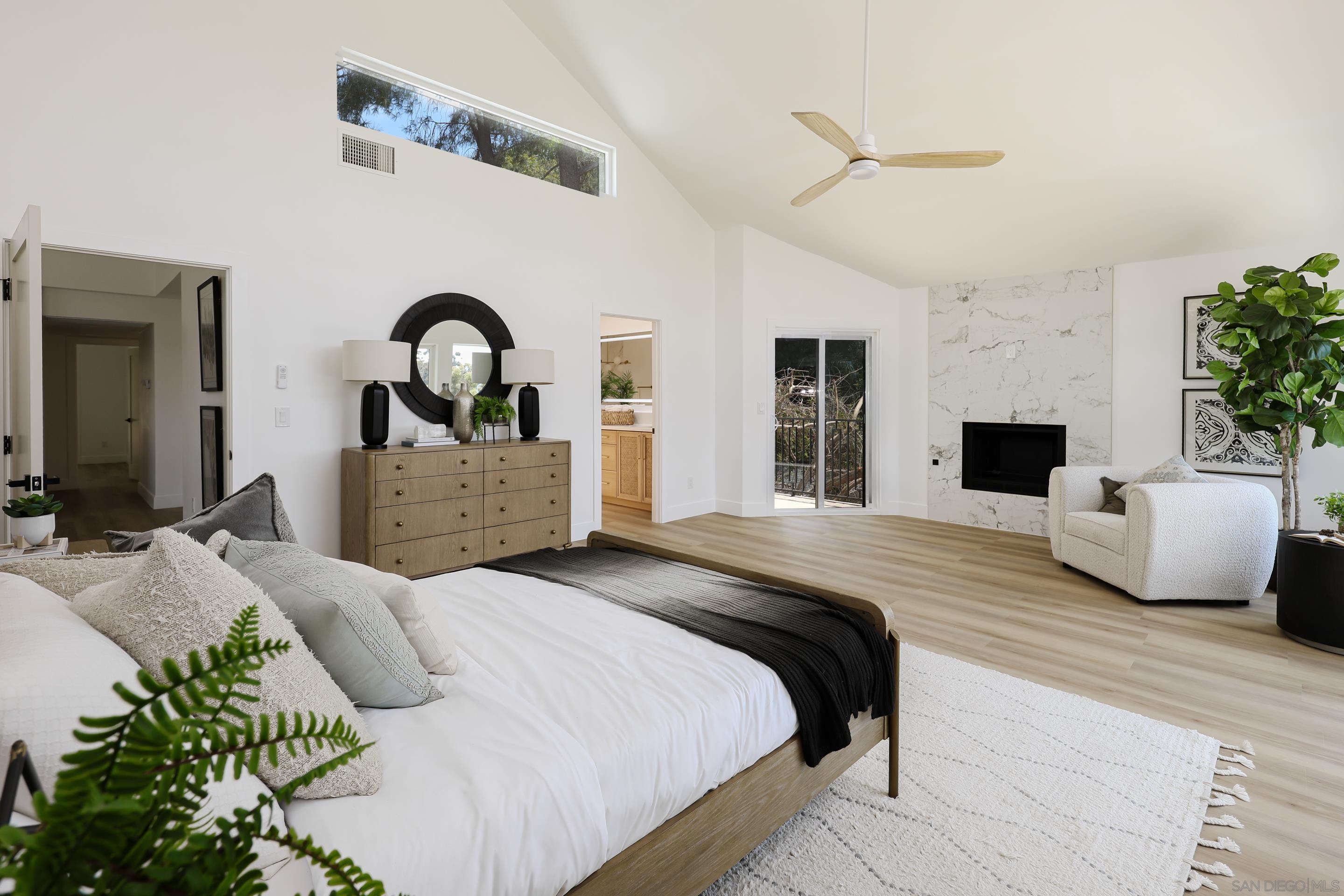 Detail Gallery Image 31 of 70 For 2861  Brant St., San Diego,  CA 92103 - 3 Beds | 3 Baths