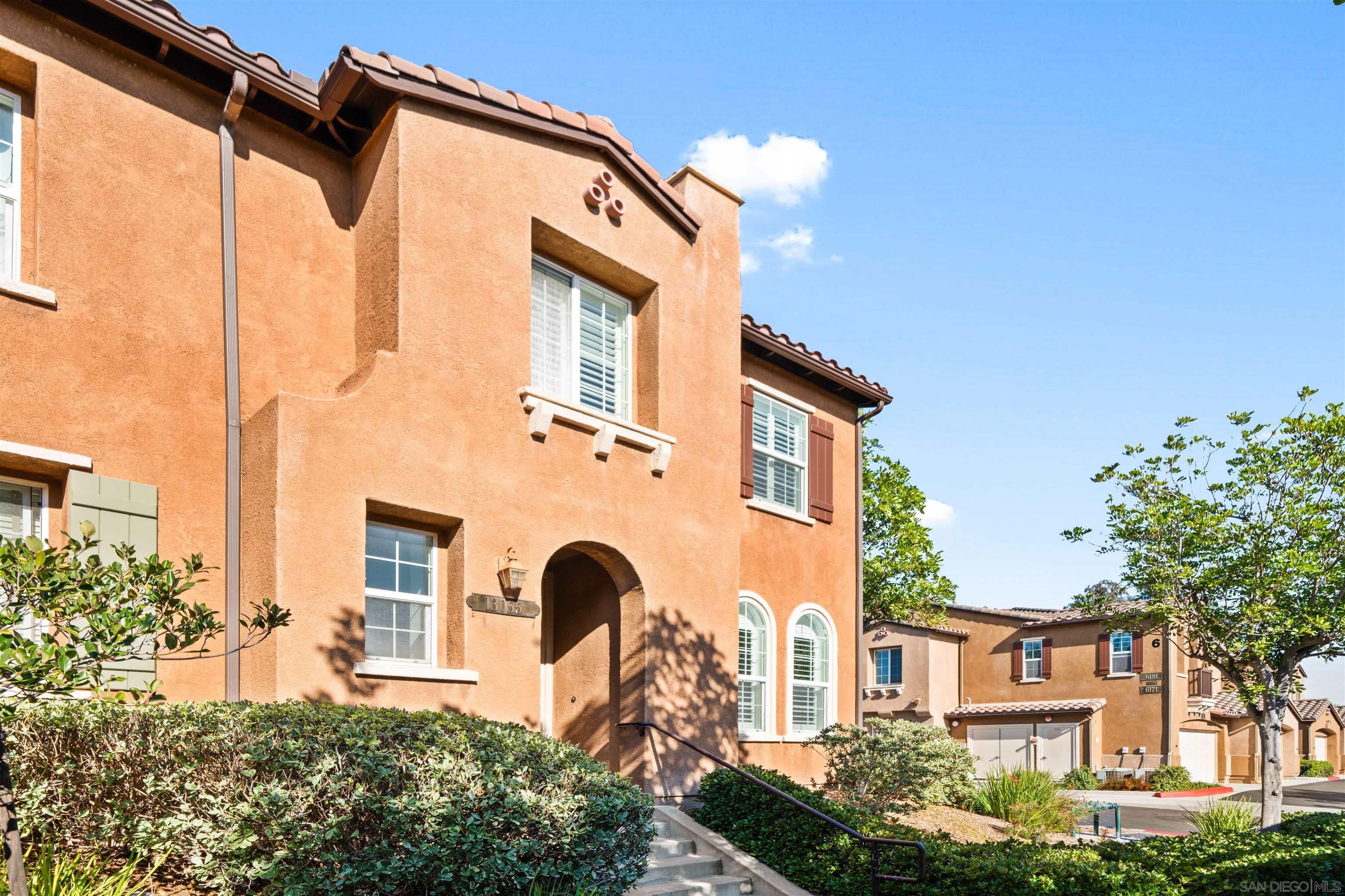 Detail Gallery Image 3 of 44 For 13055  Alora Pt, San Diego,  CA 92130 - 3 Beds | 2/1 Baths