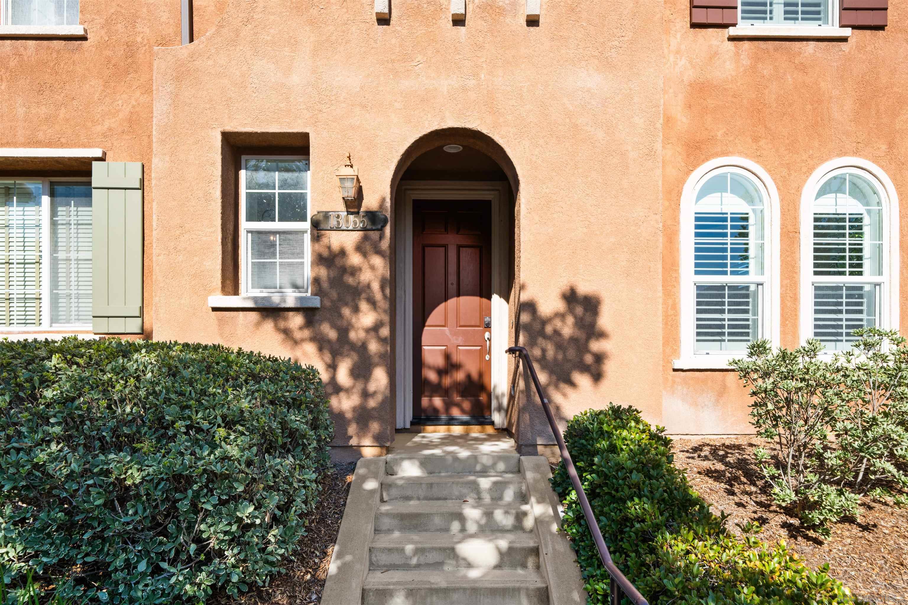 Detail Gallery Image 7 of 44 For 13055  Alora Pt, San Diego,  CA 92130 - 3 Beds | 2/1 Baths