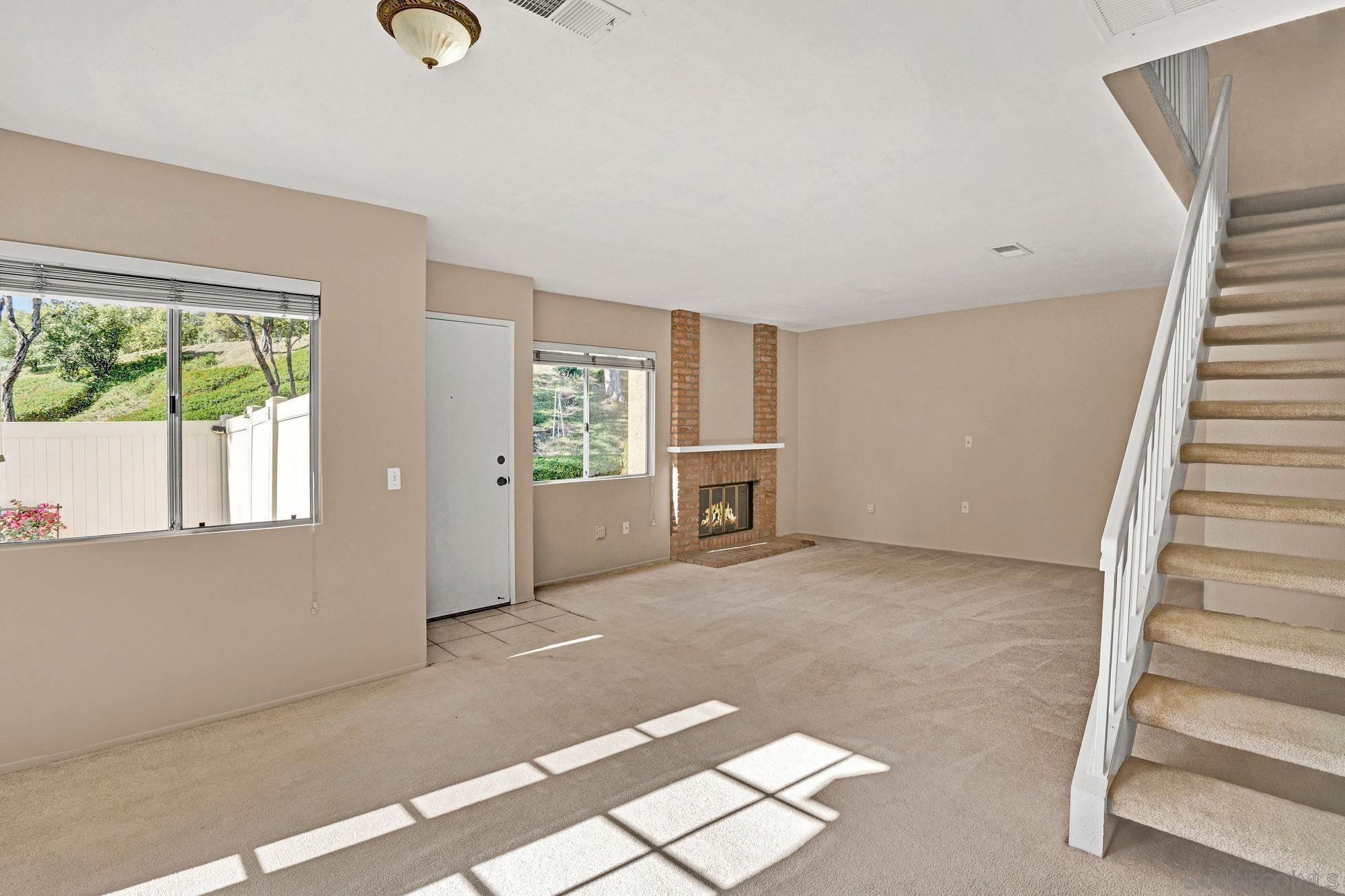 Detail Gallery Image 12 of 37 For 13644  Mulberry Tree Court, Poway,  CA 92064 - 3 Beds | 2/1 Baths