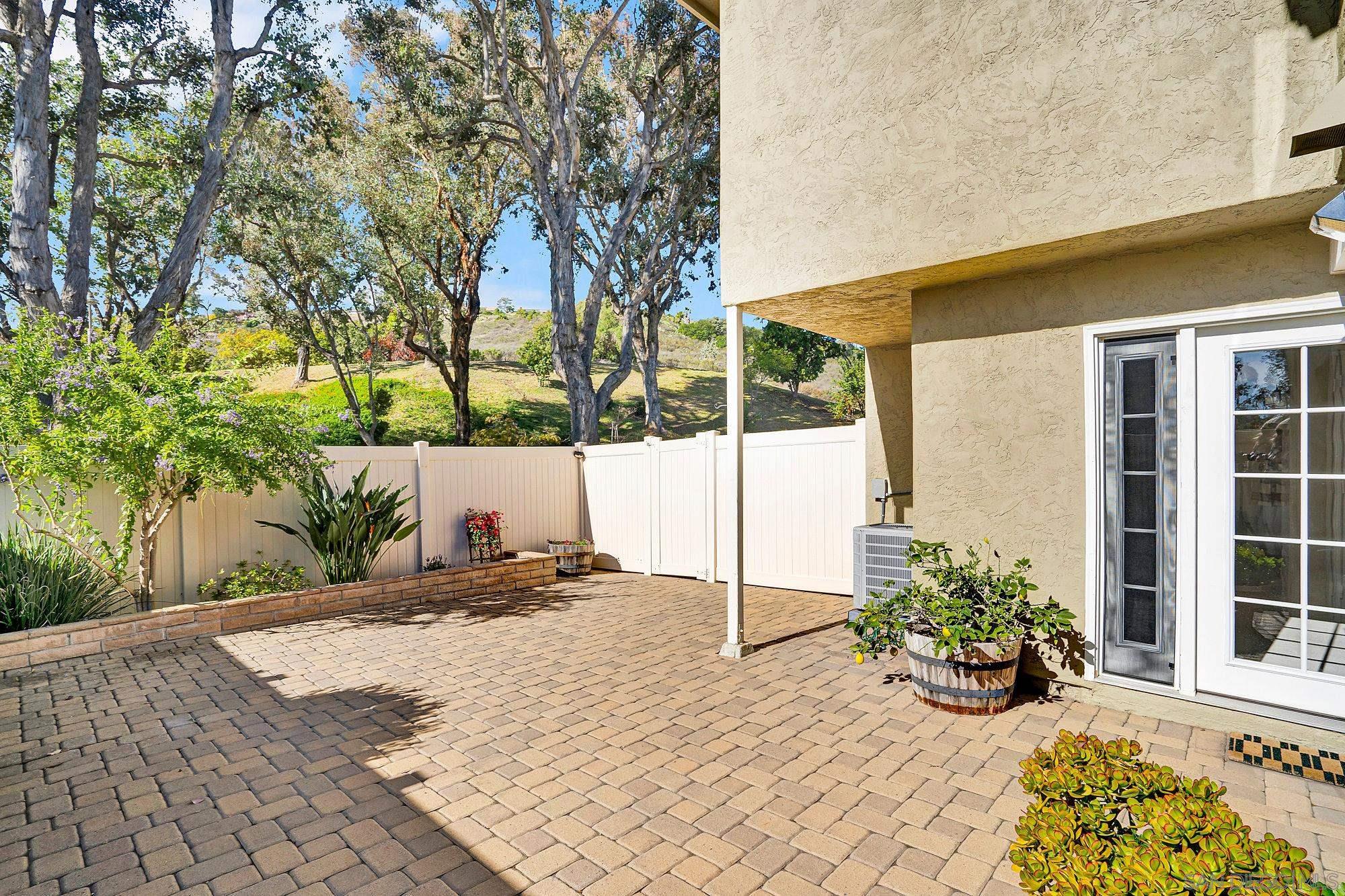 Detail Gallery Image 26 of 37 For 13644  Mulberry Tree Court, Poway,  CA 92064 - 3 Beds | 2/1 Baths