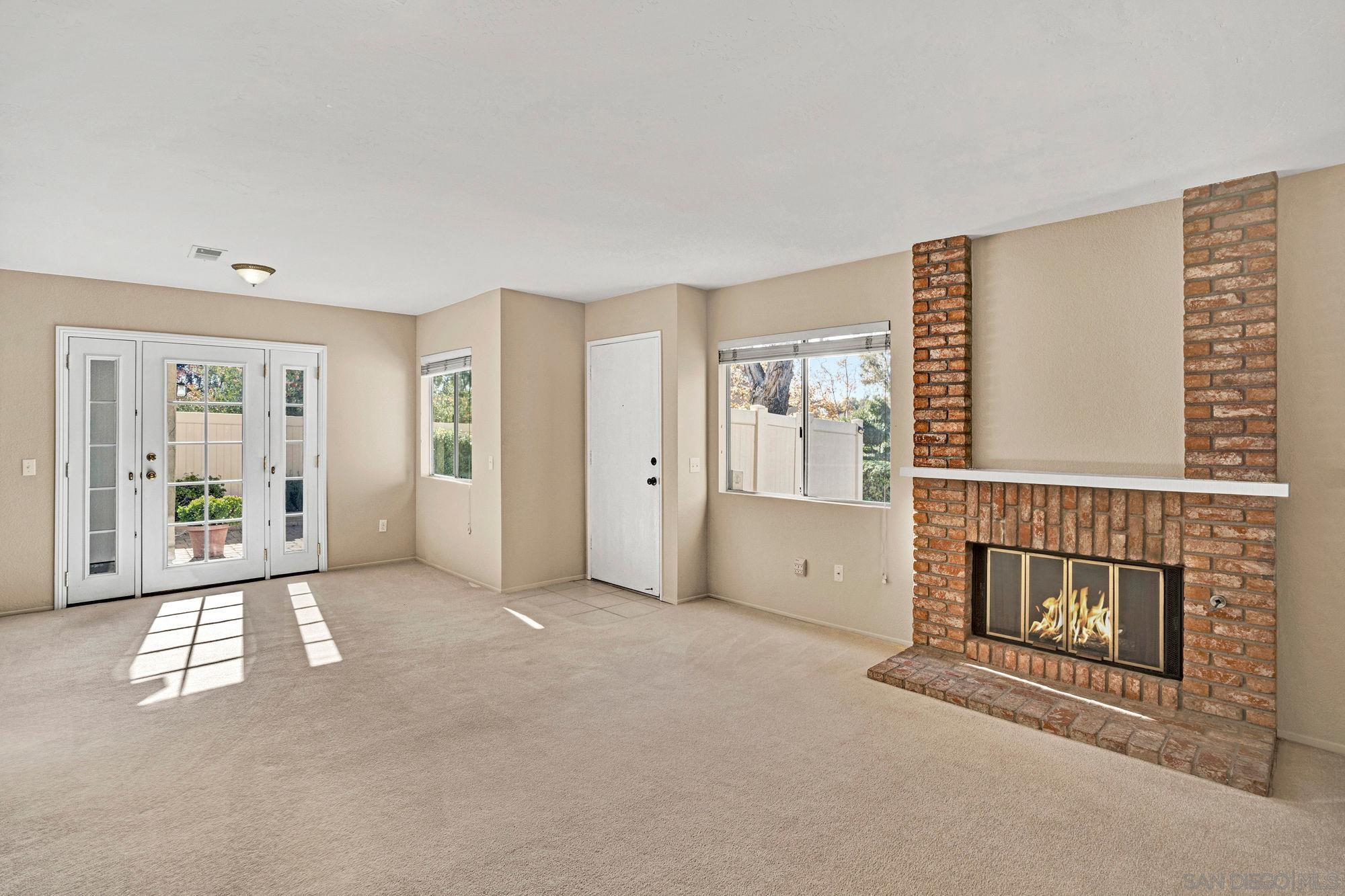 Detail Gallery Image 4 of 37 For 13644  Mulberry Tree Court, Poway,  CA 92064 - 3 Beds | 2/1 Baths