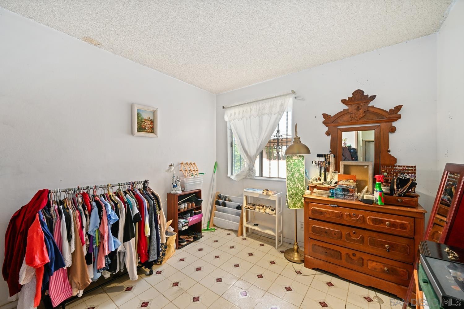 Detail Gallery Image 14 of 21 For 3685  Marzo St, San Diego,  CA 92154 - 3 Beds | 2 Baths