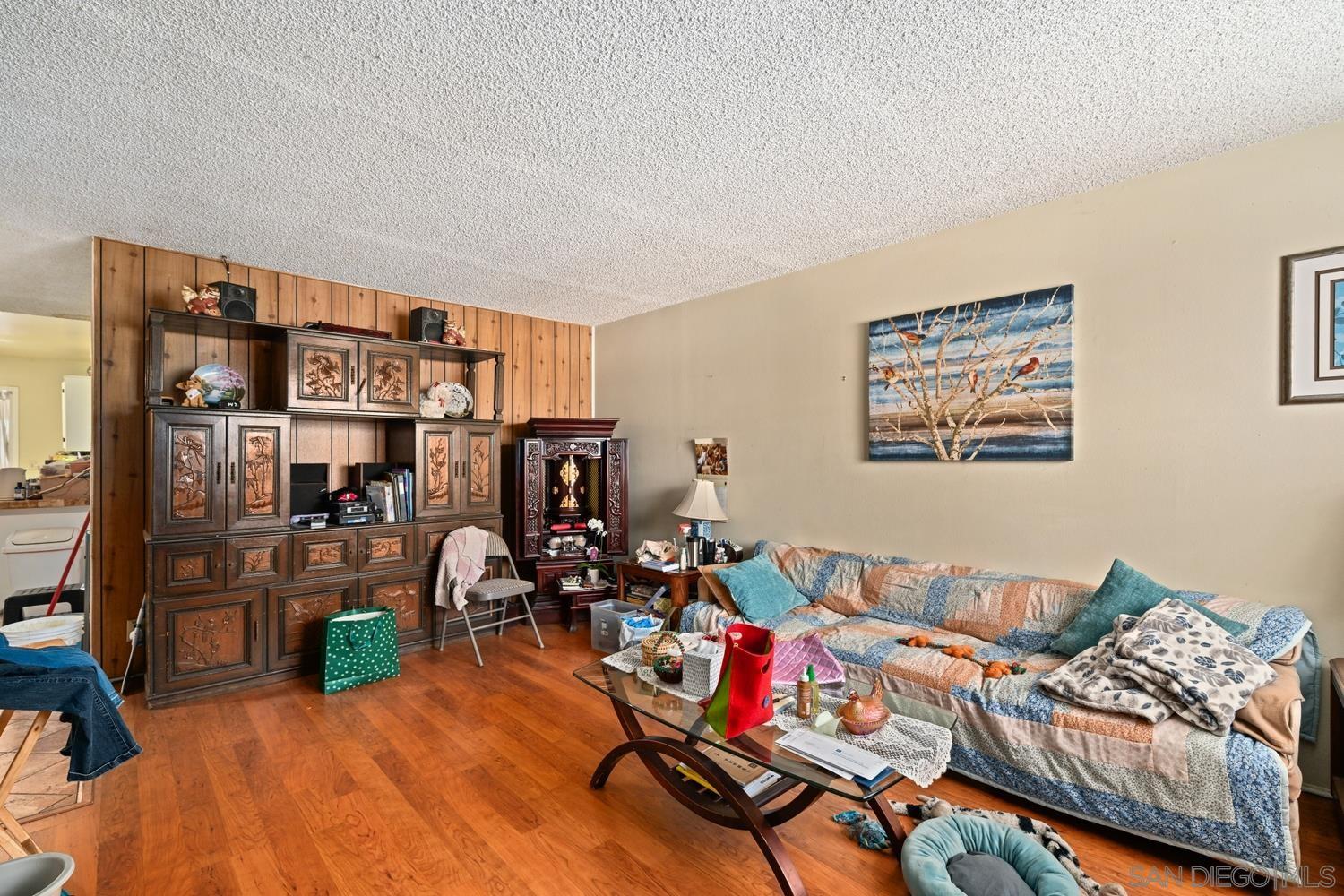 Detail Gallery Image 3 of 21 For 3685  Marzo St, San Diego,  CA 92154 - 3 Beds | 2 Baths