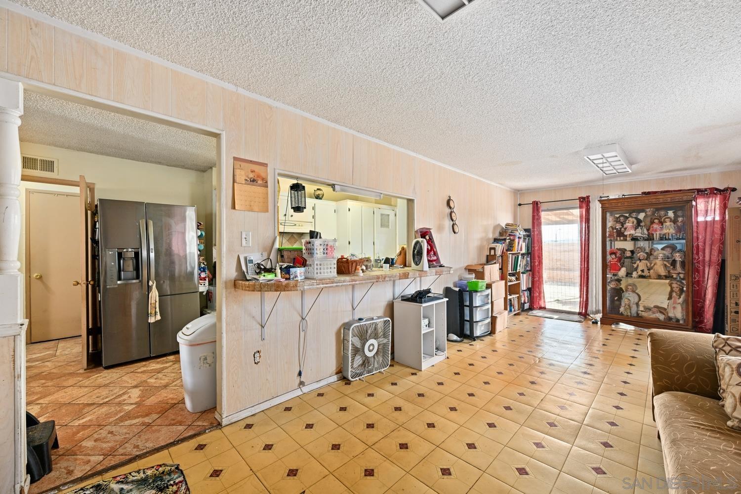 Detail Gallery Image 9 of 21 For 3685  Marzo St, San Diego,  CA 92154 - 3 Beds | 2 Baths