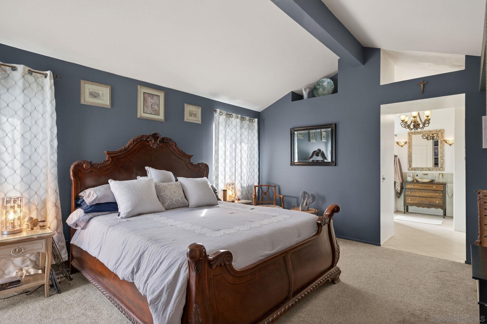 Detail Gallery Image 31 of 75 For 800  Calle Higuera, Camarillo,  CA 93010 - 5 Beds | 3/1 Baths