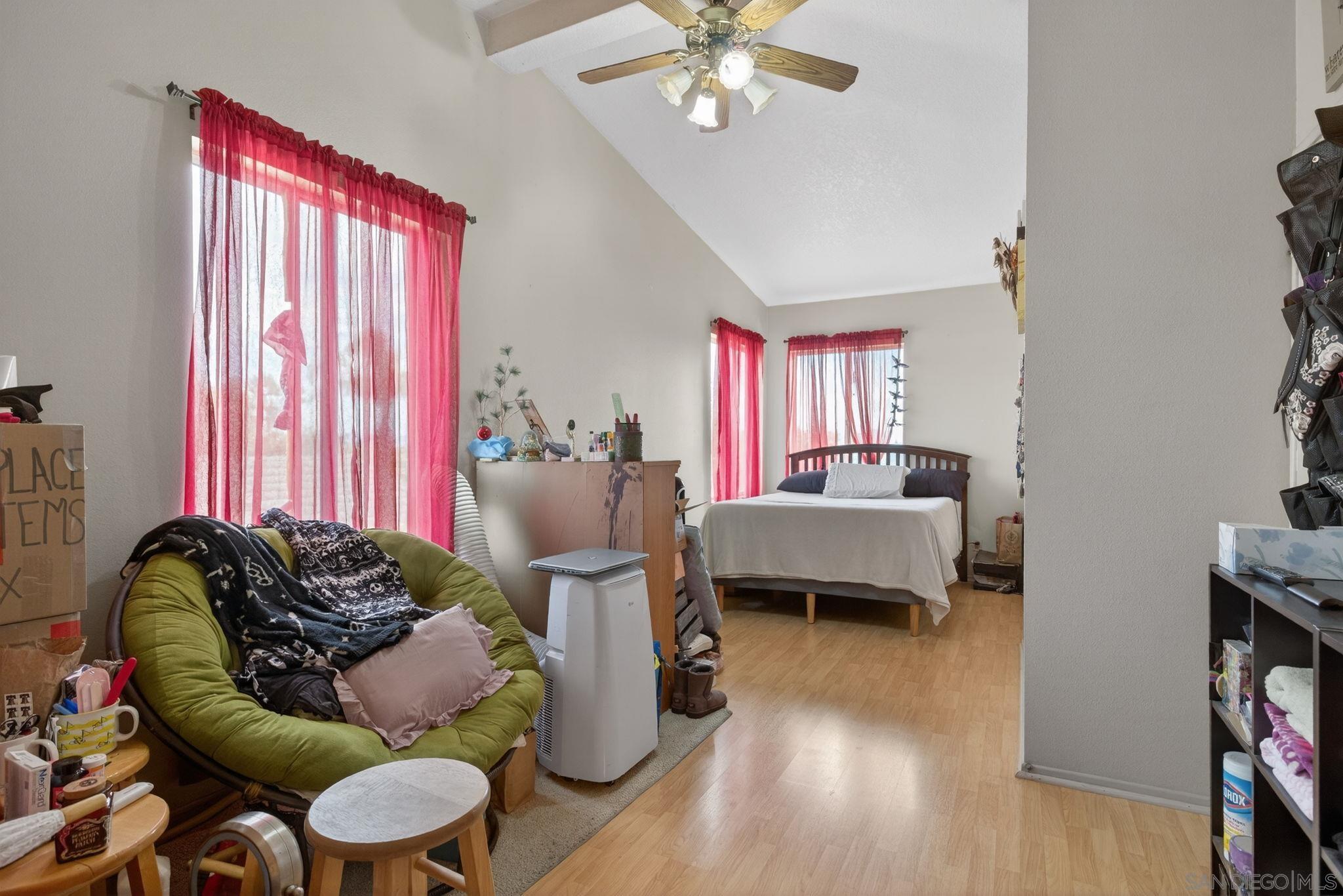 Detail Gallery Image 51 of 75 For 800  Calle Higuera, Camarillo,  CA 93010 - 5 Beds | 3/1 Baths