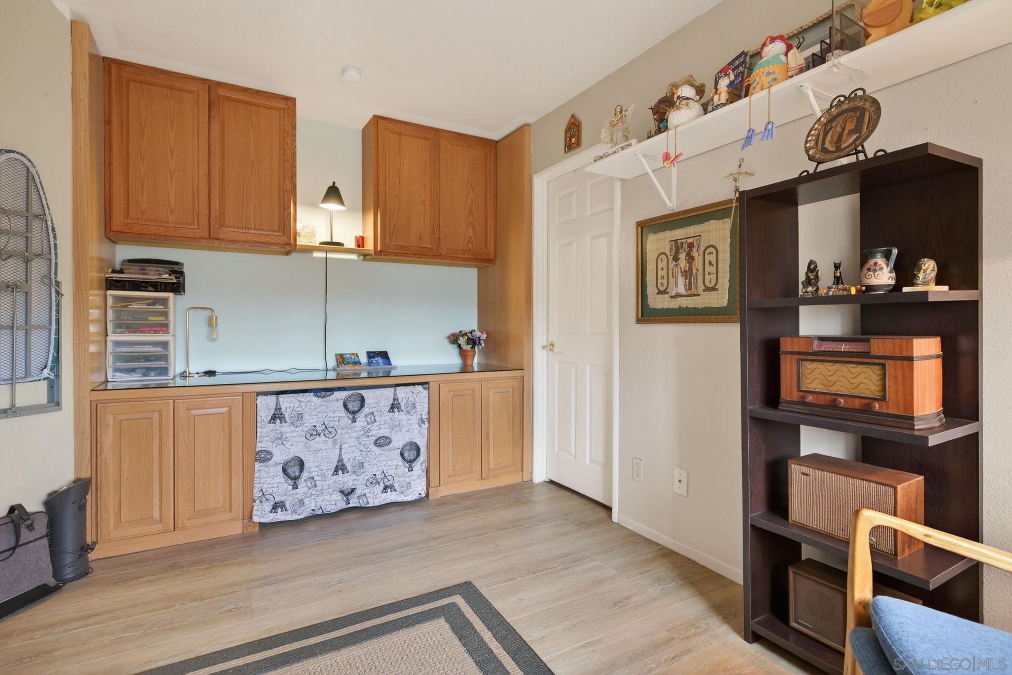 Detail Gallery Image 56 of 75 For 800  Calle Higuera, Camarillo,  CA 93010 - 5 Beds | 3/1 Baths