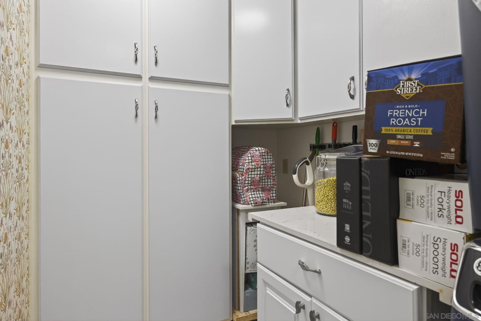 Detail Gallery Image 59 of 75 For 800  Calle Higuera, Camarillo,  CA 93010 - 5 Beds | 3/1 Baths