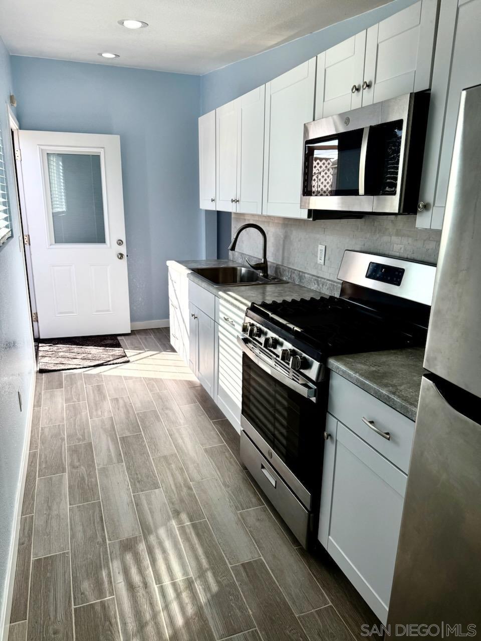 Detail Gallery Image 5 of 14 For 3112 W Virgo Rd, San Diego,  CA 92105 - 1 Beds | 1 Baths