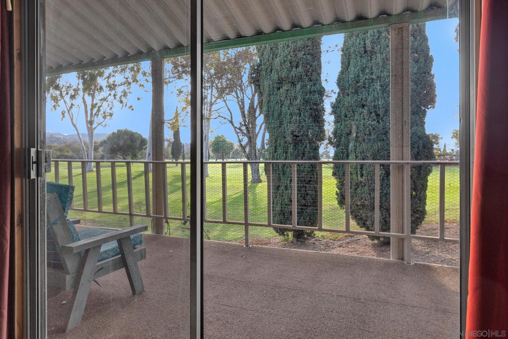 Detail Gallery Image 11 of 40 For 11949  Riverside Dr  #38,  Lakeside,  CA 92040 - 3 Beds | 2 Baths