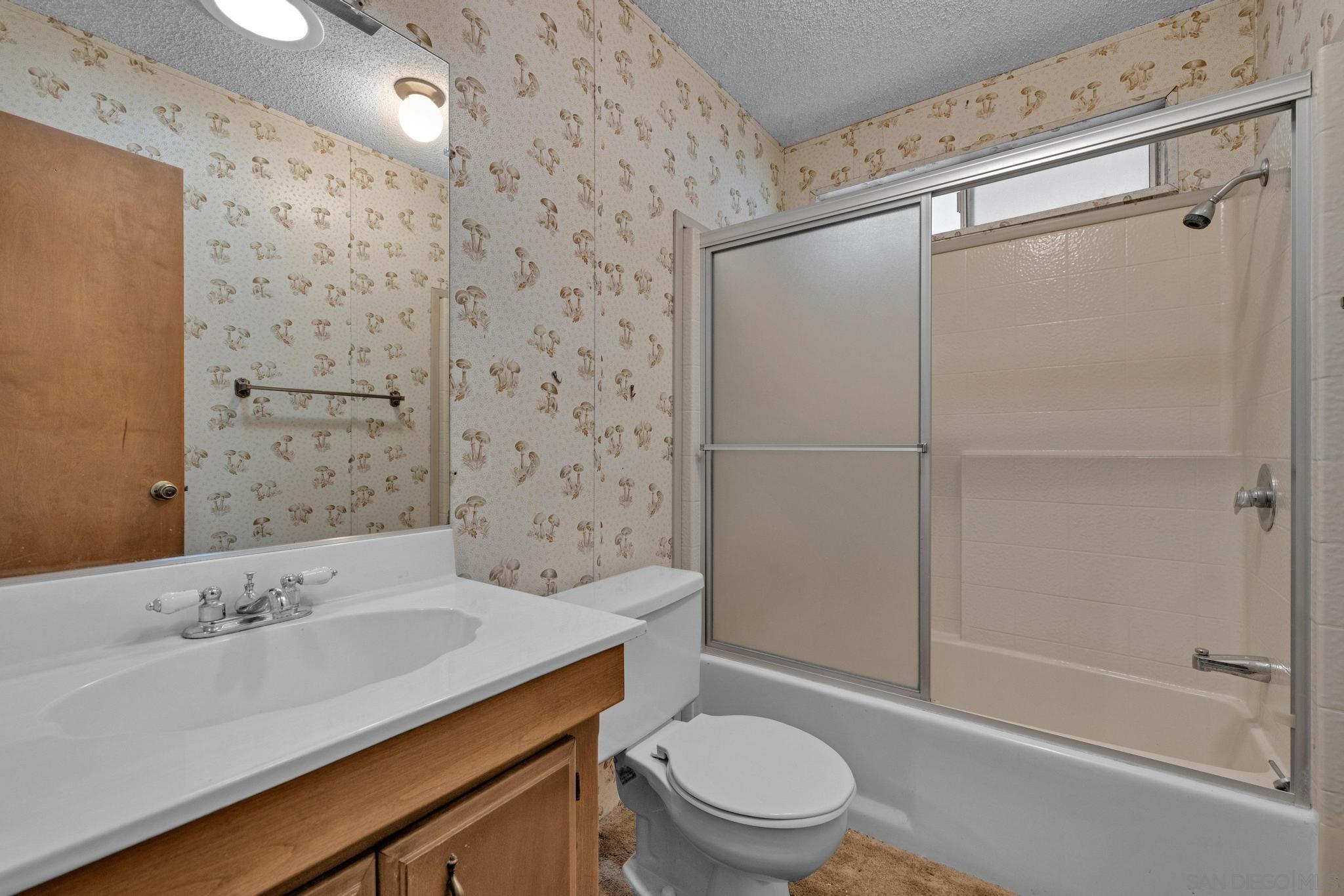 Detail Gallery Image 14 of 40 For 11949  Riverside Dr  #38,  Lakeside,  CA 92040 - 3 Beds | 2 Baths