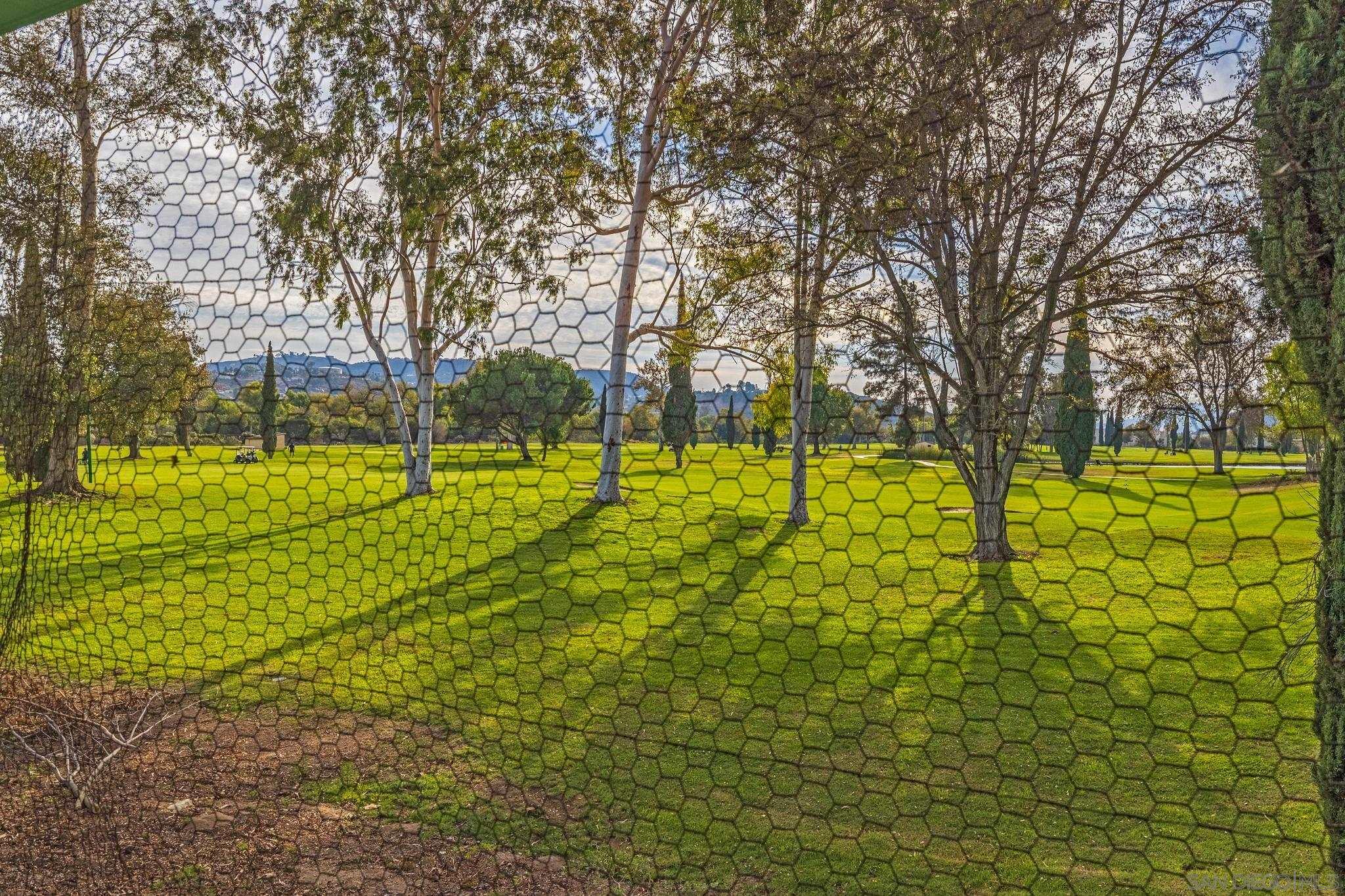 Detail Gallery Image 6 of 40 For 11949  Riverside Dr  #38,  Lakeside,  CA 92040 - 3 Beds | 2 Baths