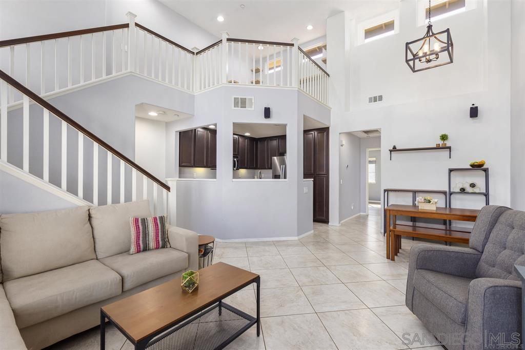 Detail Gallery Image 13 of 51 For 10413  Shelborne St  45, San Diego,  CA 92127 - 3 Beds | 2/1 Baths