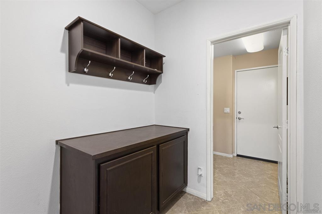 Detail Gallery Image 33 of 51 For 10413  Shelborne St  45, San Diego,  CA 92127 - 3 Beds | 2/1 Baths