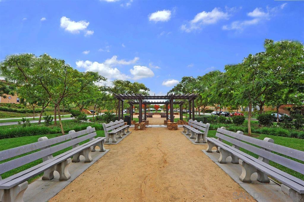 Detail Gallery Image 40 of 51 For 10413  Shelborne St  45, San Diego,  CA 92127 - 3 Beds | 2/1 Baths