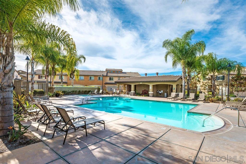 Detail Gallery Image 44 of 51 For 10413  Shelborne St  45, San Diego,  CA 92127 - 3 Beds | 2/1 Baths