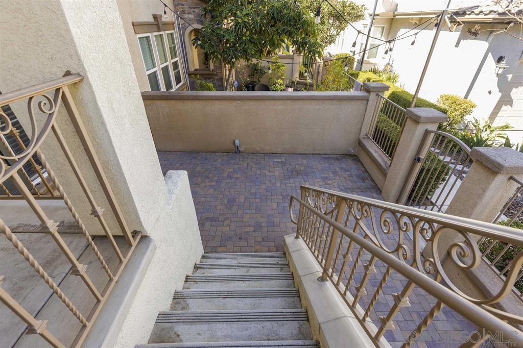 Detail Gallery Image 8 of 51 For 10413  Shelborne St  45, San Diego,  CA 92127 - 3 Beds | 2/1 Baths
