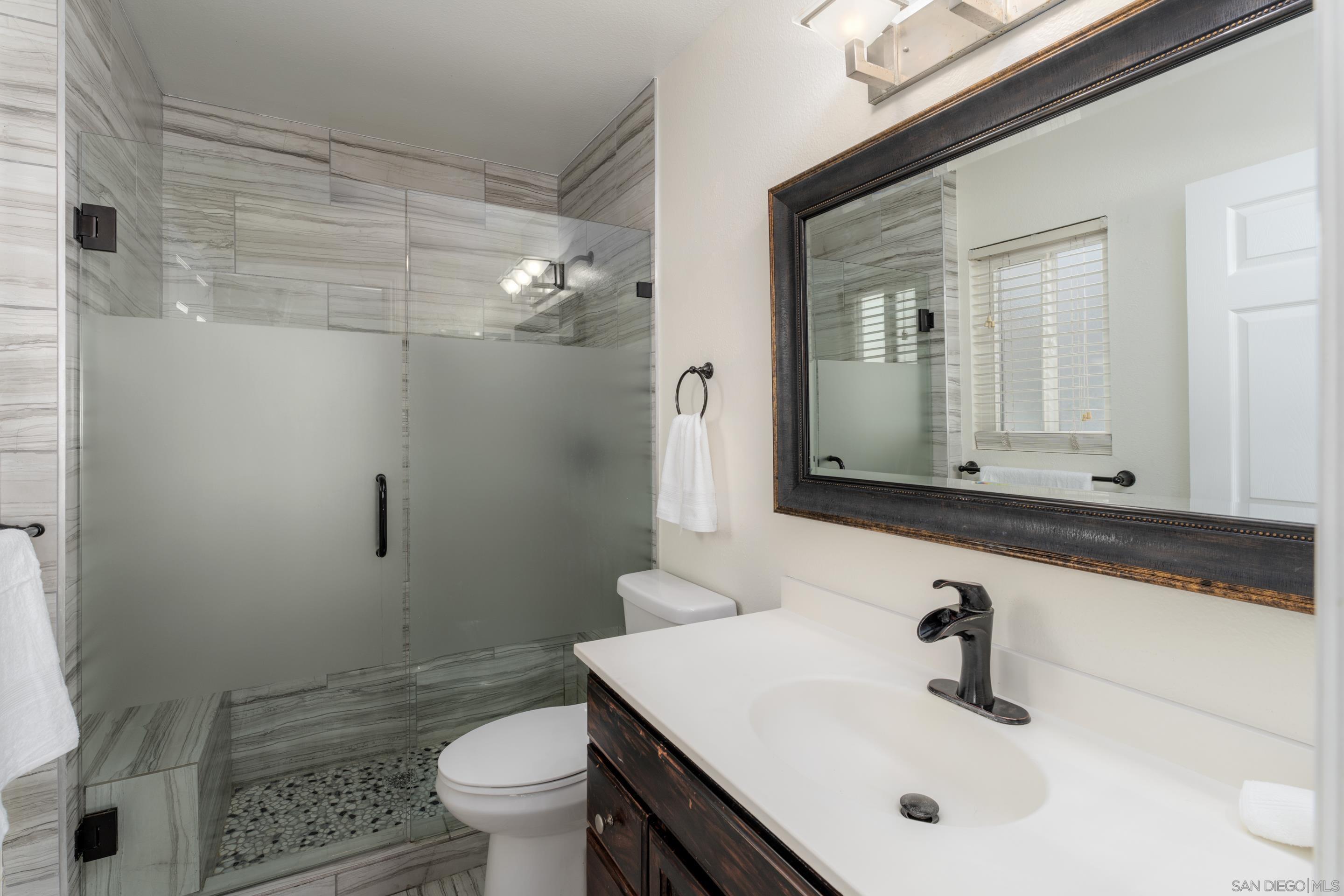 Detail Gallery Image 16 of 22 For 3207  Midway Dr  #104,  San Diego,  CA 92110 - 2 Beds | 2 Baths