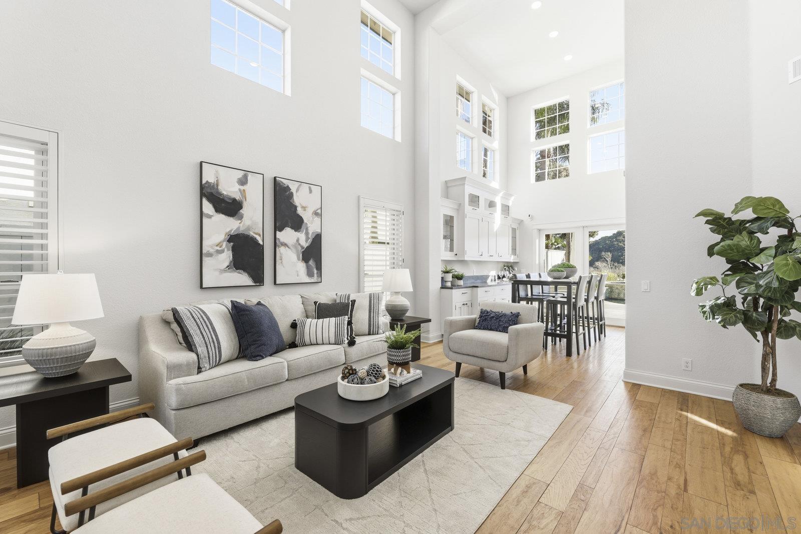 Detail Gallery Image 17 of 74 For 7665  Salix Place, San Diego,  CA 92129 - 4 Beds | 4 Baths