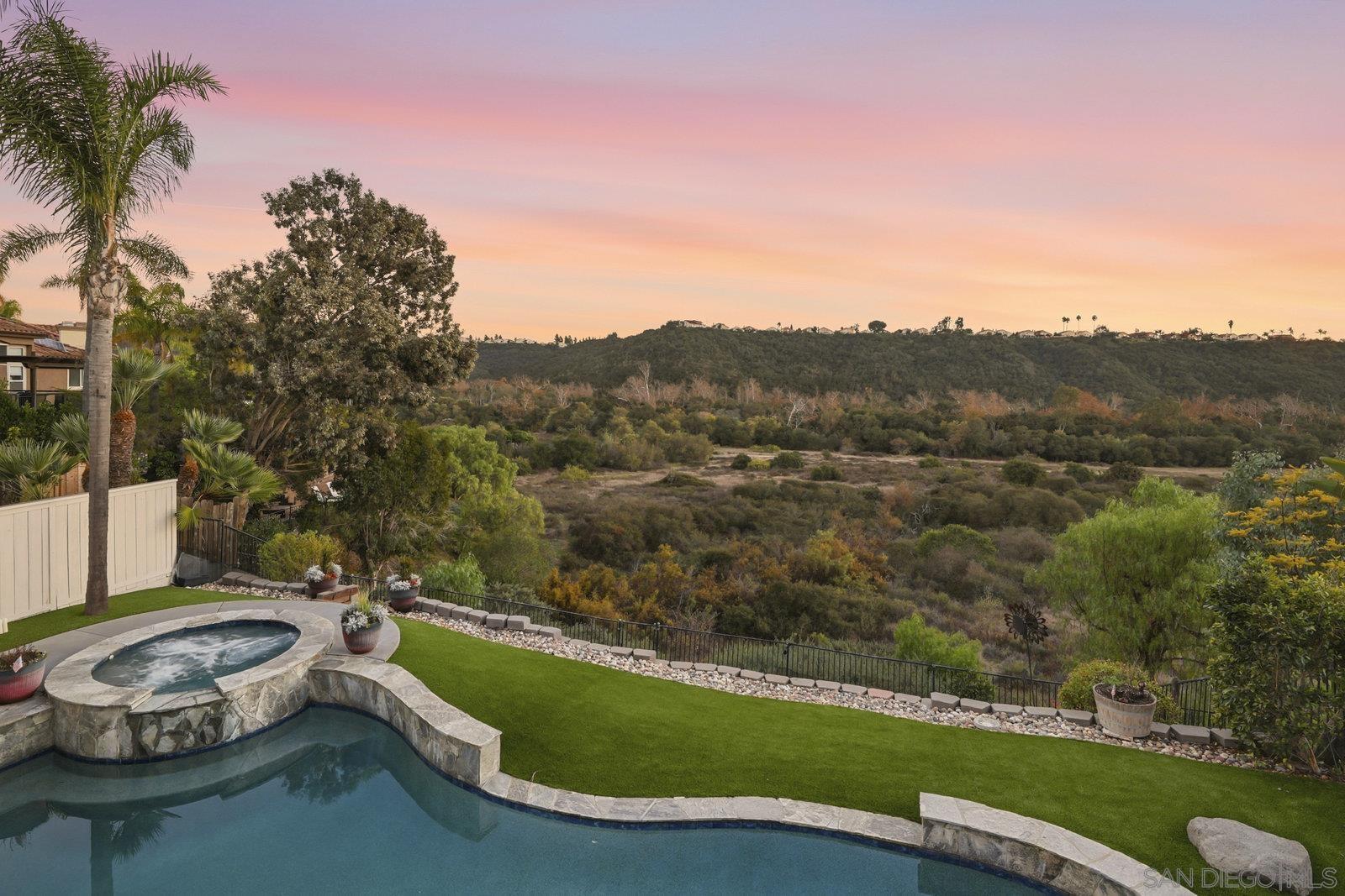 Detail Gallery Image 3 of 74 For 7665  Salix Place, San Diego,  CA 92129 - 4 Beds | 4 Baths