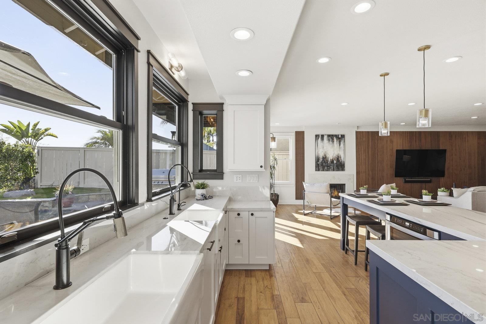 Detail Gallery Image 30 of 74 For 7665  Salix Place, San Diego,  CA 92129 - 4 Beds | 4 Baths