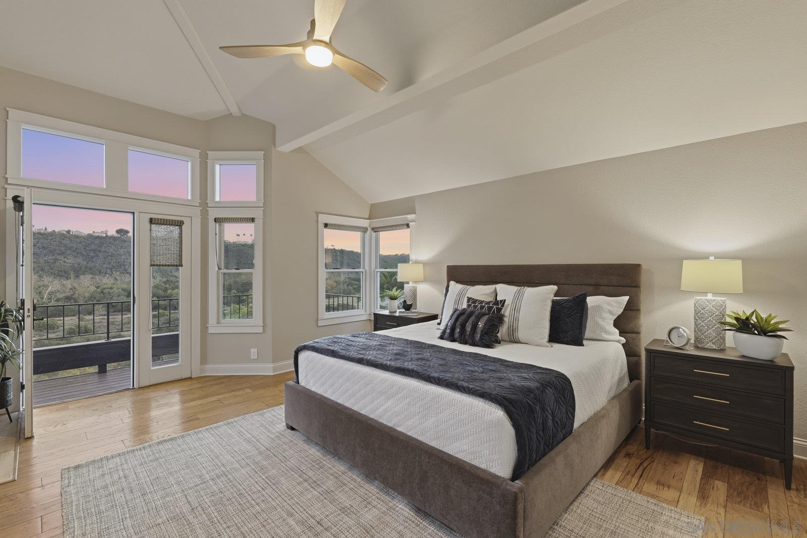 Detail Gallery Image 6 of 74 For 7665  Salix Place, San Diego,  CA 92129 - 4 Beds | 4 Baths