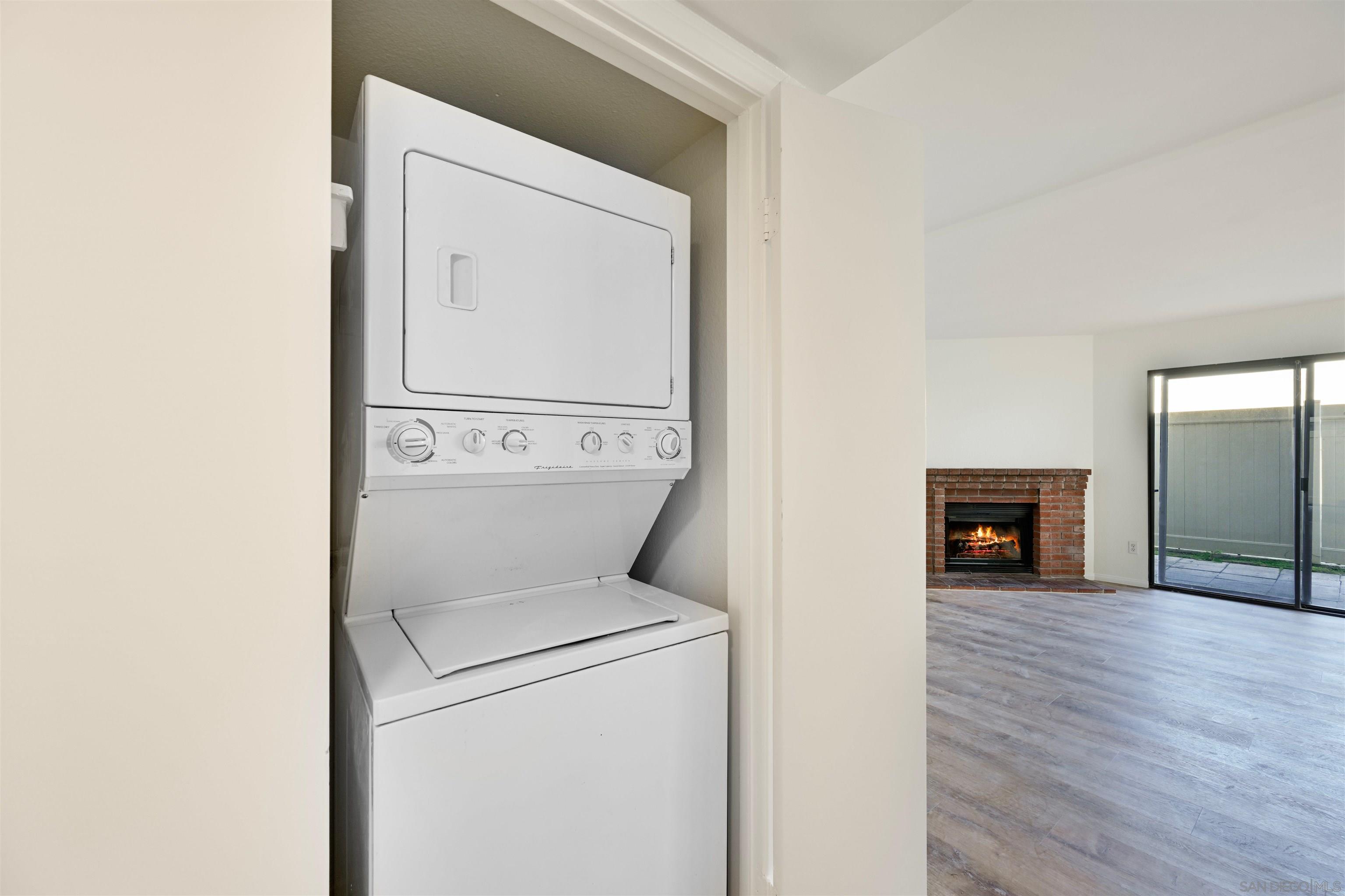 Detail Gallery Image 13 of 20 For 12650  Lakeshore Dr  #113,  Lakeside,  CA 92040 - 2 Beds | 2 Baths