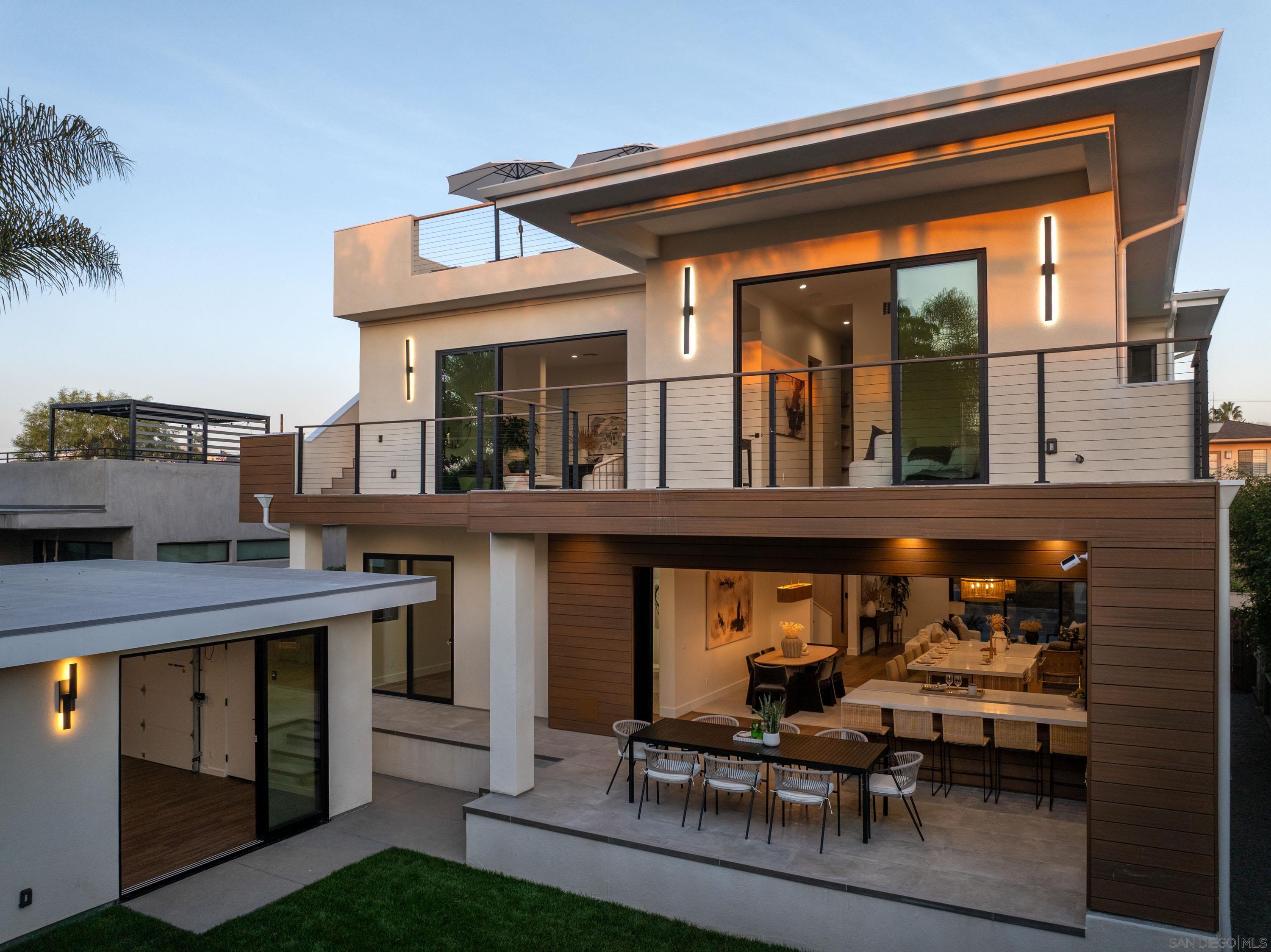 Detail Gallery Image 24 of 68 For 3616  Buena Vista St, San Diego,  CA 92109 - 5 Beds | 4/1 Baths