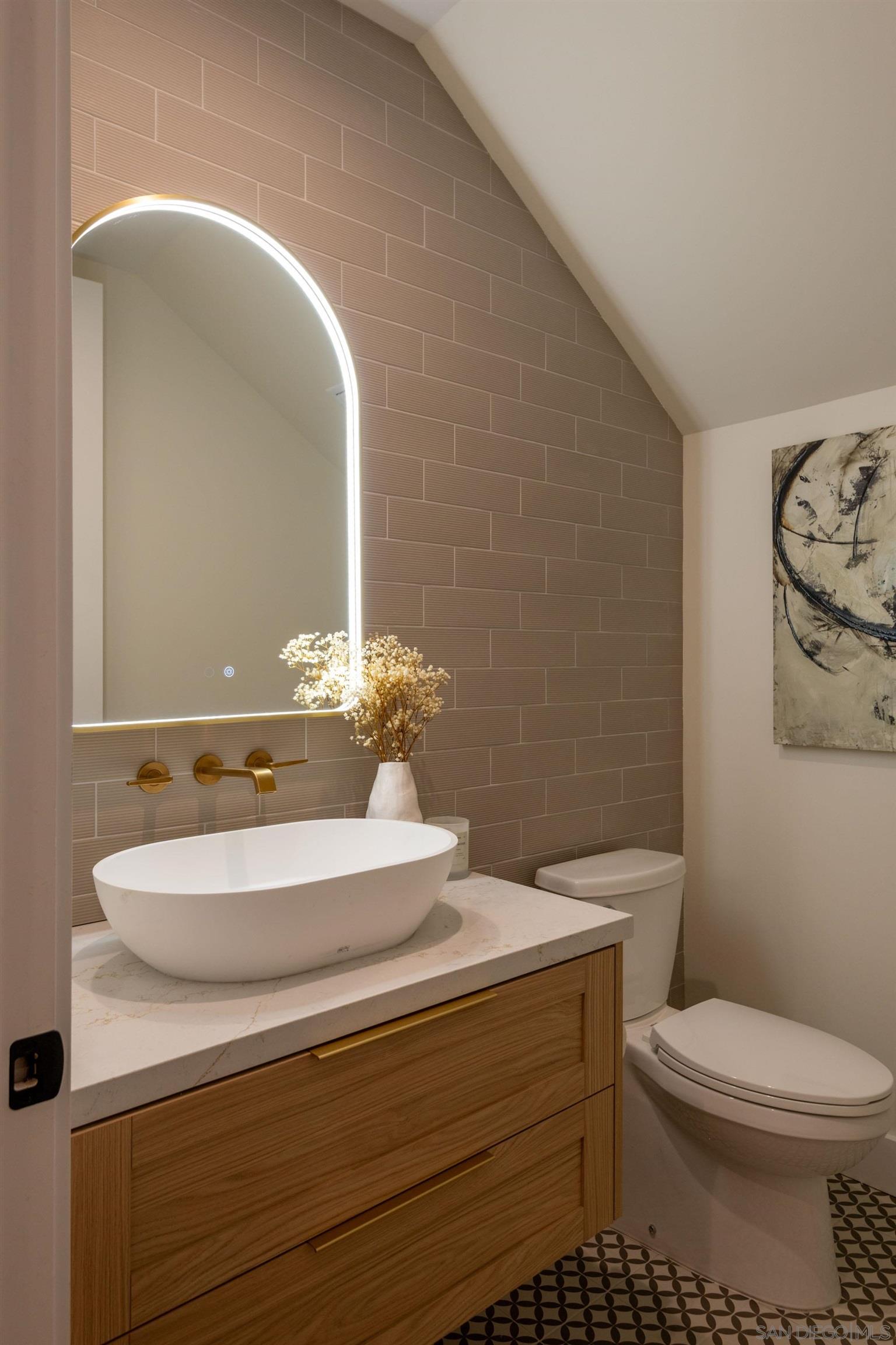 Detail Gallery Image 30 of 68 For 3616  Buena Vista St, San Diego,  CA 92109 - 5 Beds | 4/1 Baths