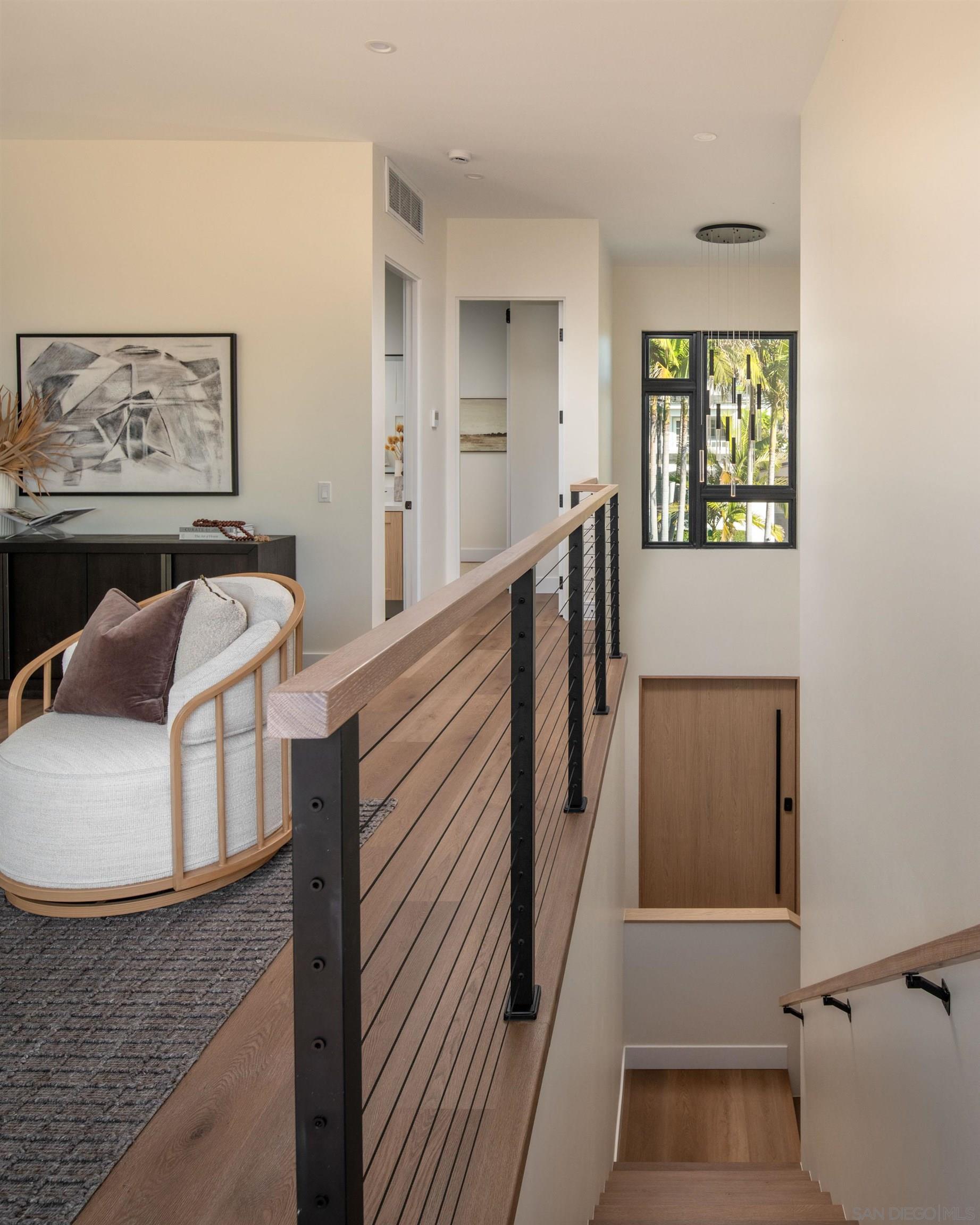 Detail Gallery Image 31 of 68 For 3616  Buena Vista St, San Diego,  CA 92109 - 5 Beds | 4/1 Baths