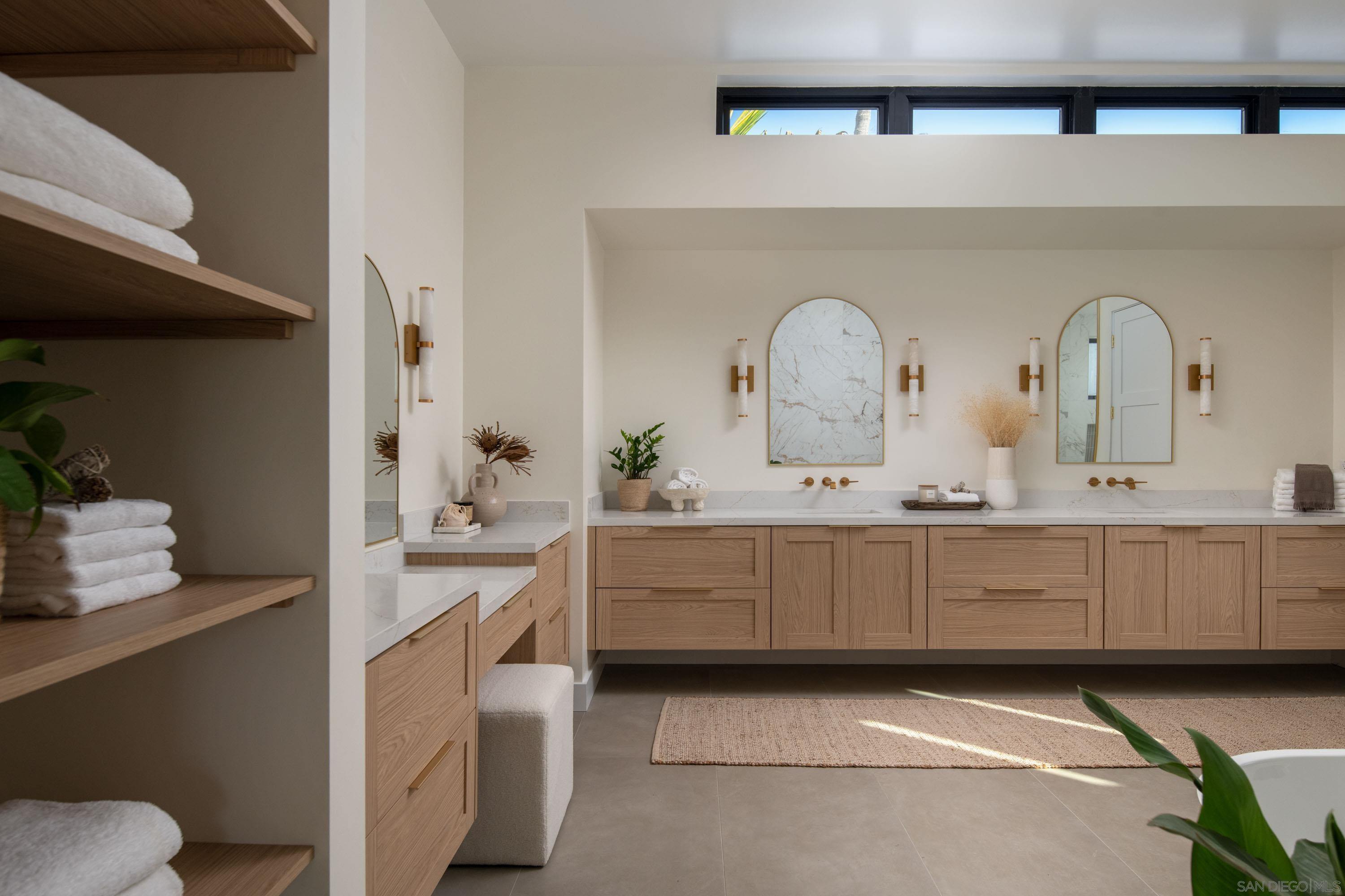 Detail Gallery Image 40 of 68 For 3616  Buena Vista St, San Diego,  CA 92109 - 5 Beds | 4/1 Baths