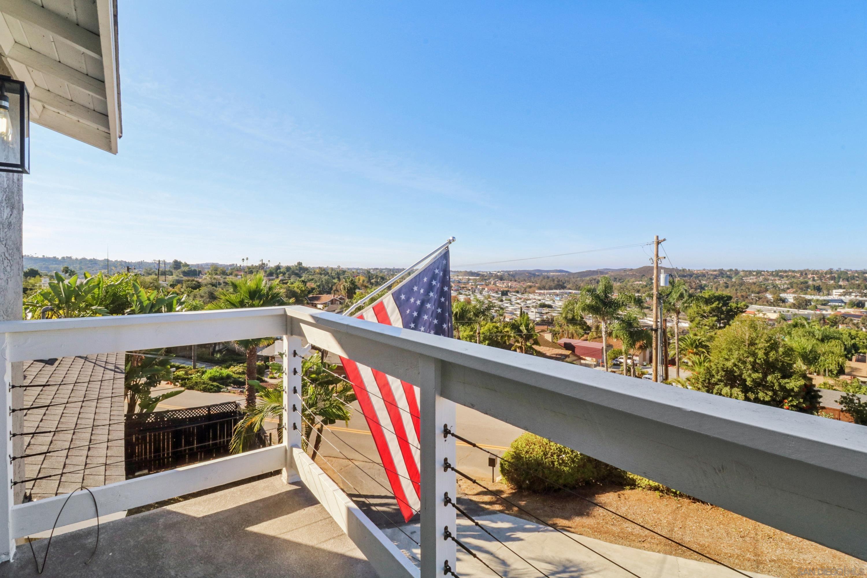 Detail Gallery Image 31 of 52 For 2422  Primrose Avenue, Vista,  CA 92083 - 3 Beds | 3/1 Baths