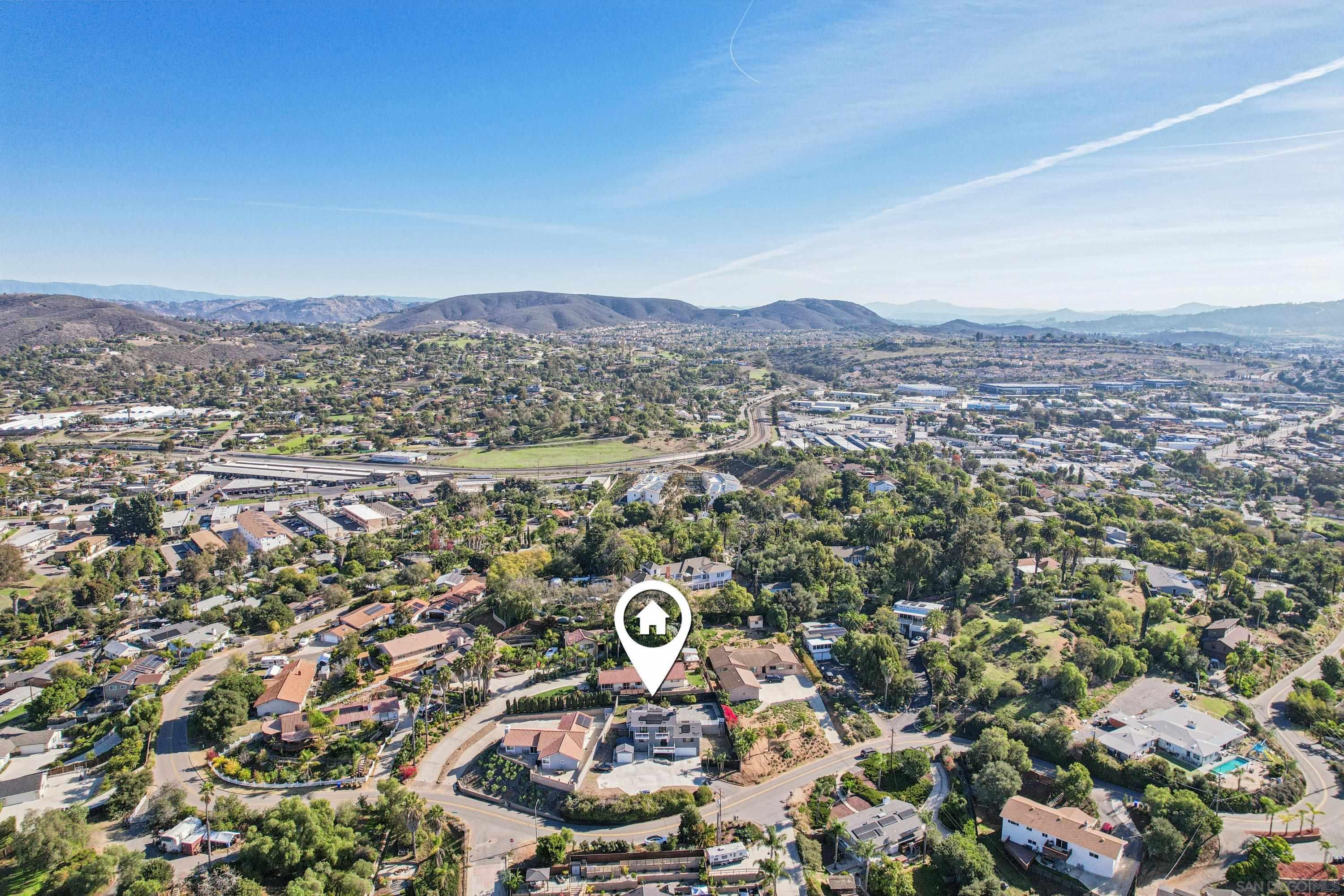 Detail Gallery Image 37 of 52 For 2422  Primrose Avenue, Vista,  CA 92083 - 3 Beds | 3/1 Baths