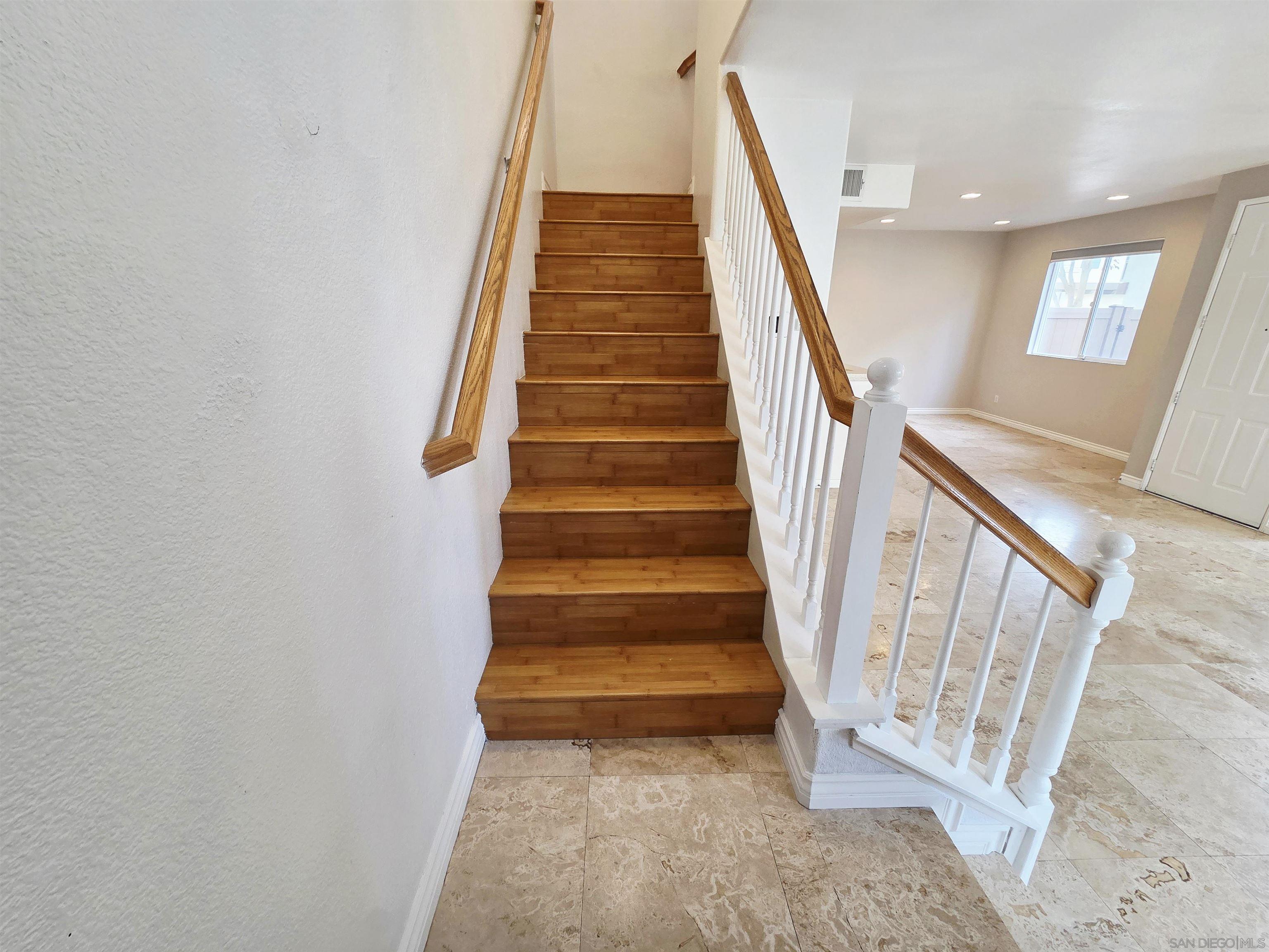 Detail Gallery Image 13 of 42 For 1841  Toulouse Dr, Chula Vista,  CA 91913 - 3 Beds | 2/1 Baths