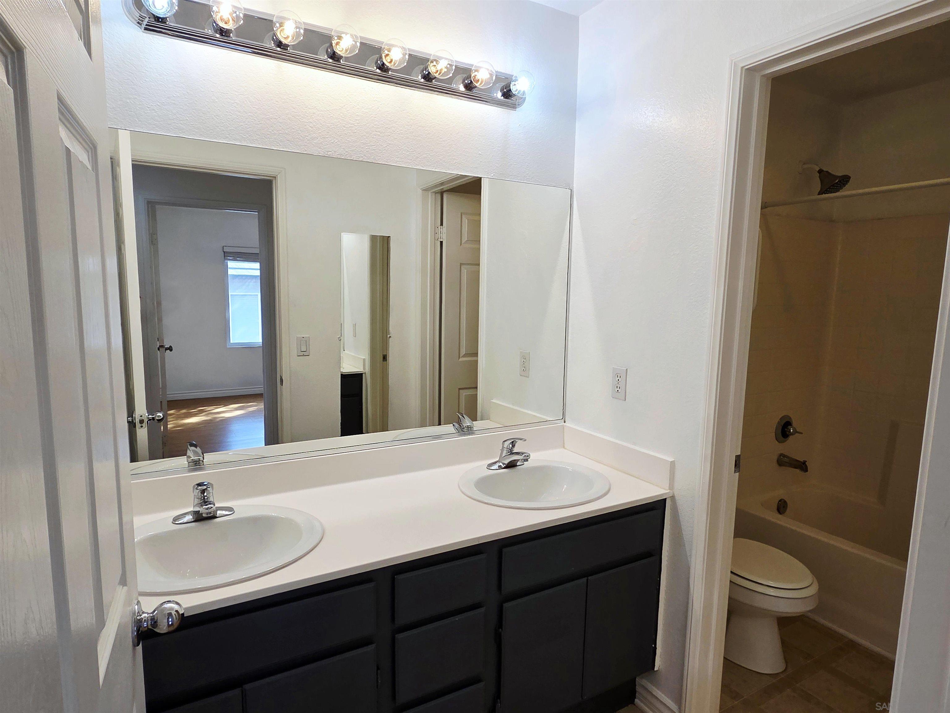 Detail Gallery Image 24 of 42 For 1841  Toulouse Dr, Chula Vista,  CA 91913 - 3 Beds | 2/1 Baths
