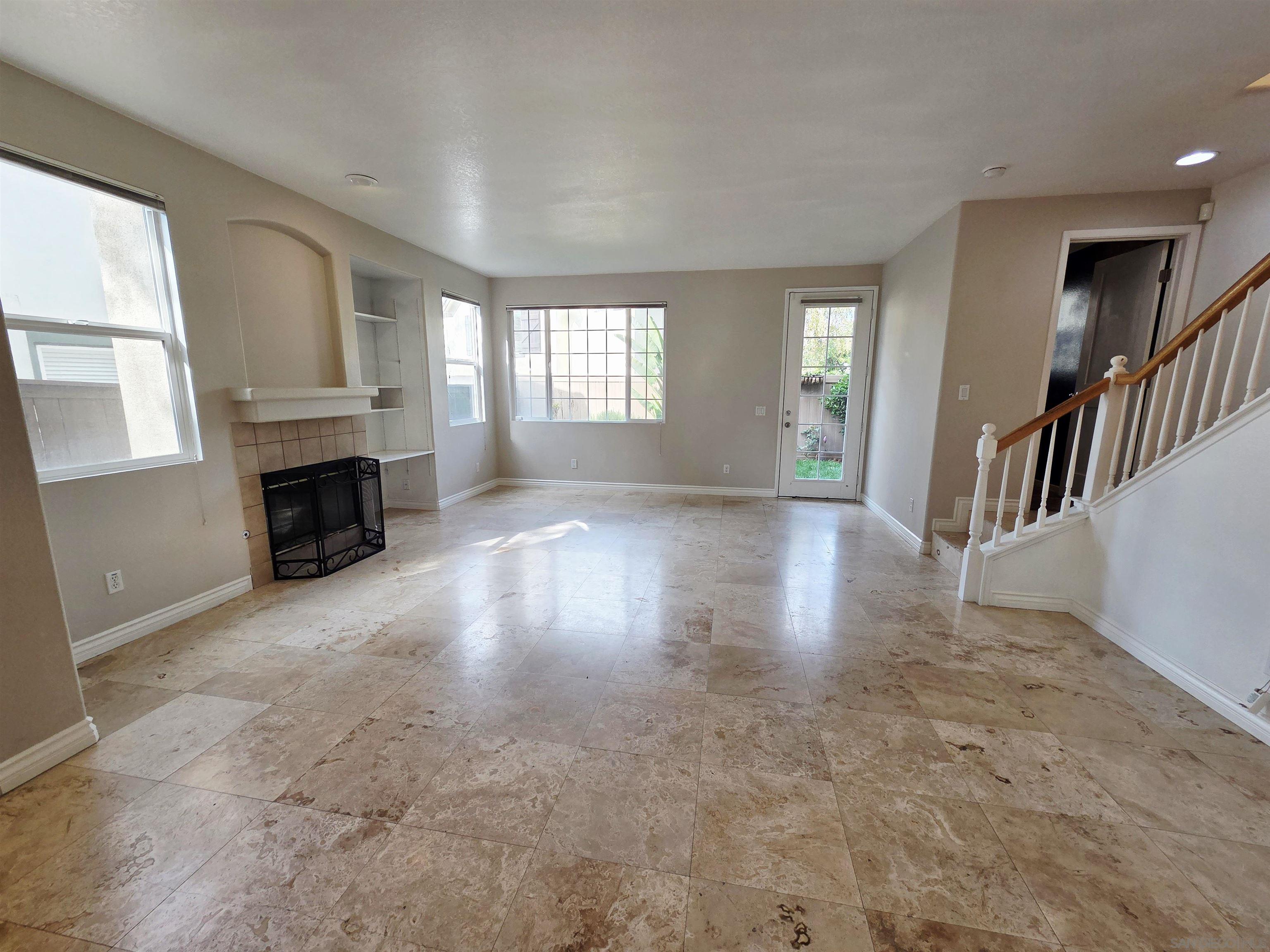 Detail Gallery Image 4 of 42 For 1841  Toulouse Dr, Chula Vista,  CA 91913 - 3 Beds | 2/1 Baths