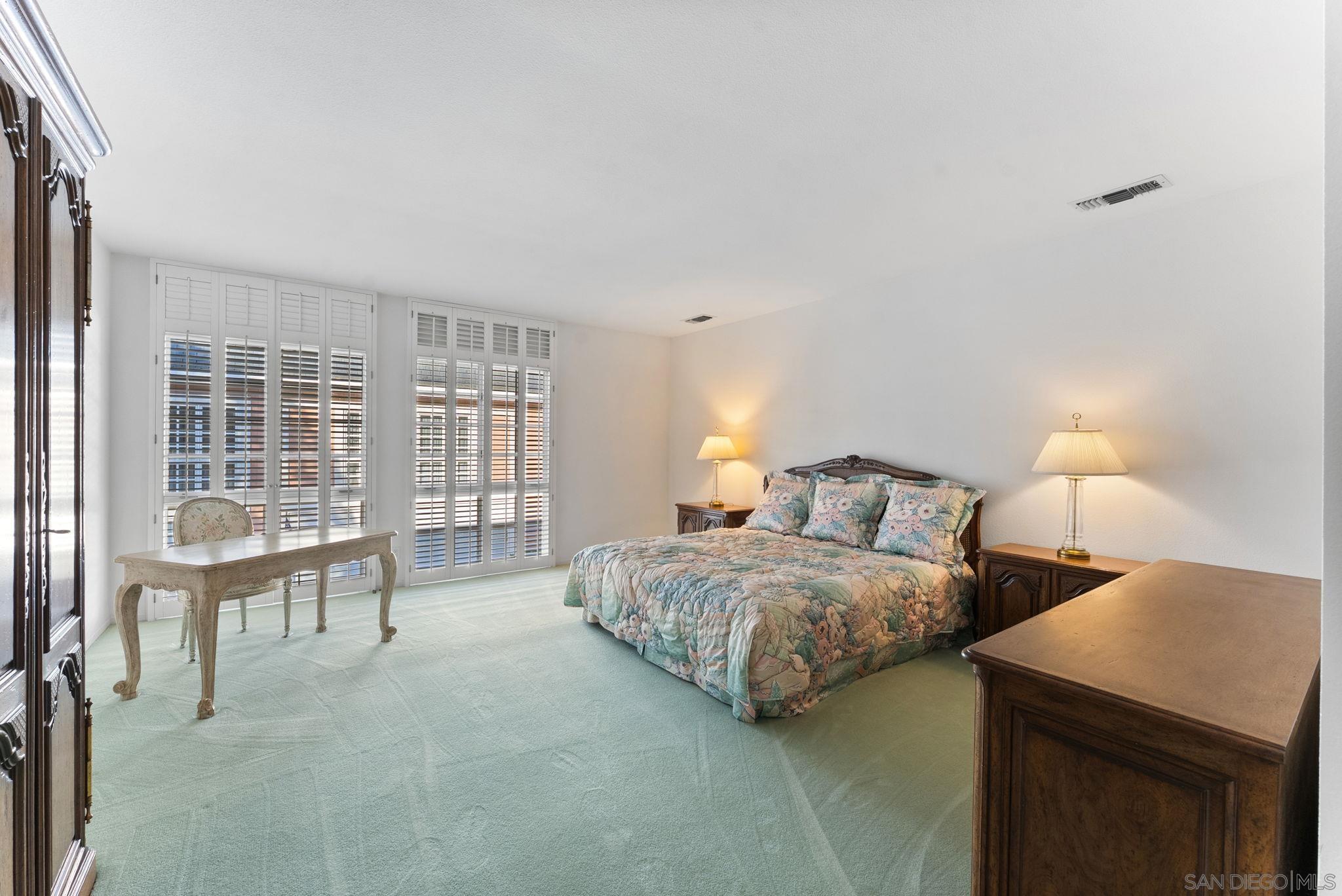 Detail Gallery Image 18 of 26 For 7407  Avenida De Palais, Carlsbad,  CA 92009 - 3 Beds | 3 Baths