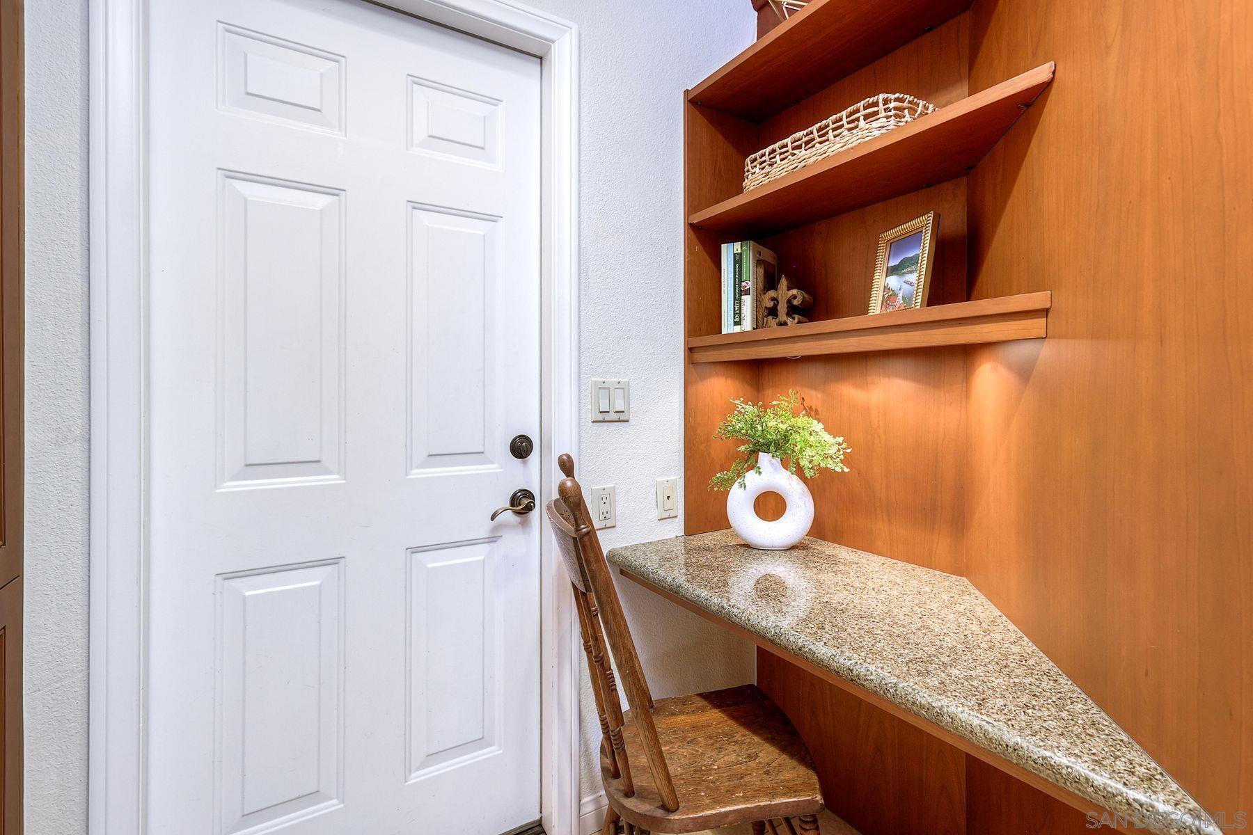 Detail Gallery Image 11 of 25 For 14036  Tierra Bonita Road, Poway,  CA 92064 - 4 Beds | 3 Baths