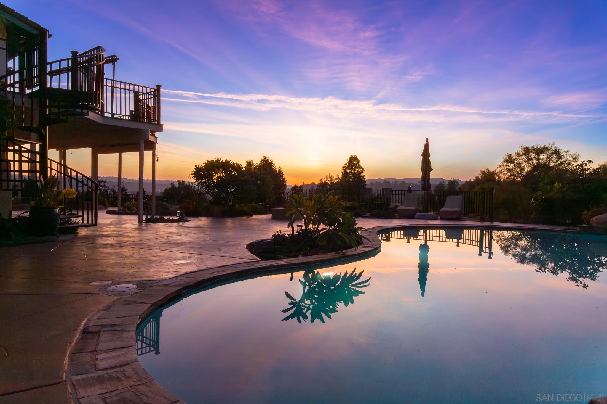 Detail Gallery Image 3 of 57 For 14036  Tierra Bonita Road, Poway,  CA 92064 - 4 Beds | 3 Baths