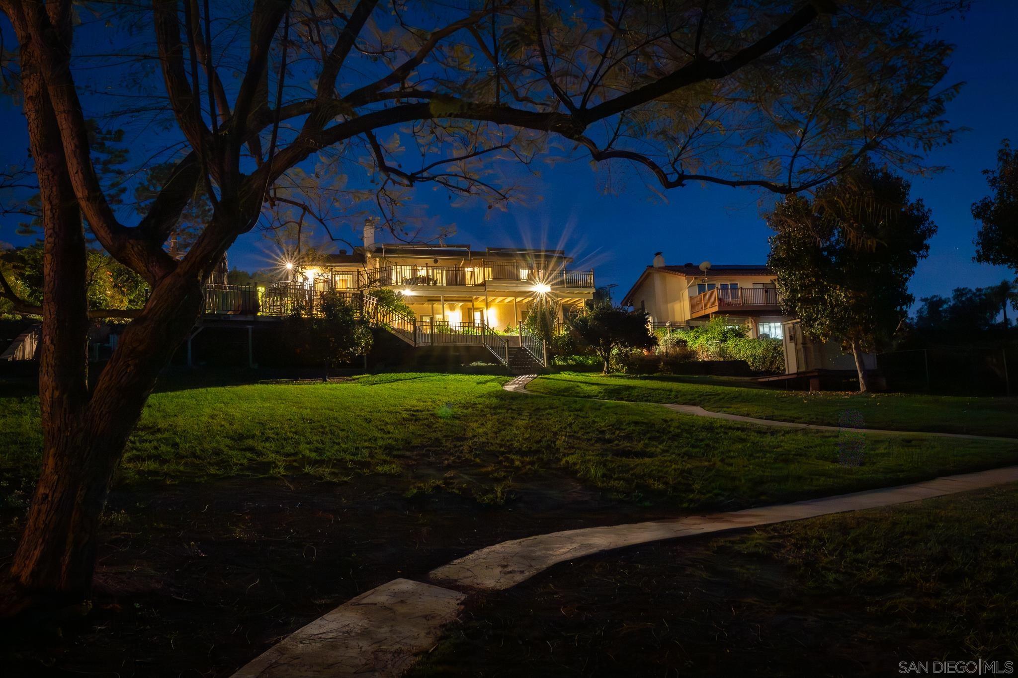 Detail Gallery Image 36 of 57 For 14036  Tierra Bonita Road, Poway,  CA 92064 - 4 Beds | 3 Baths