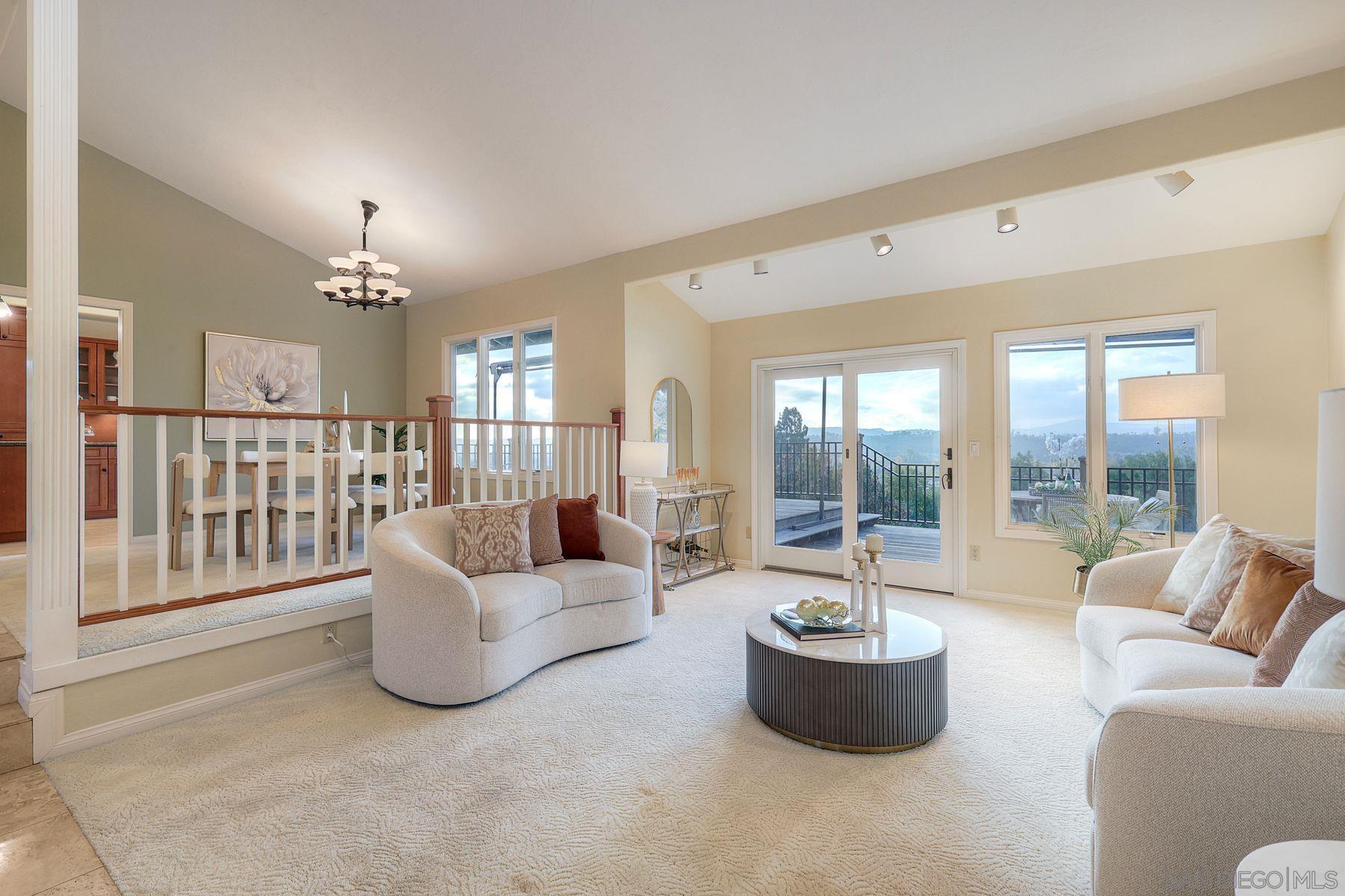 Detail Gallery Image 5 of 57 For 14036  Tierra Bonita Road, Poway,  CA 92064 - 4 Beds | 3 Baths