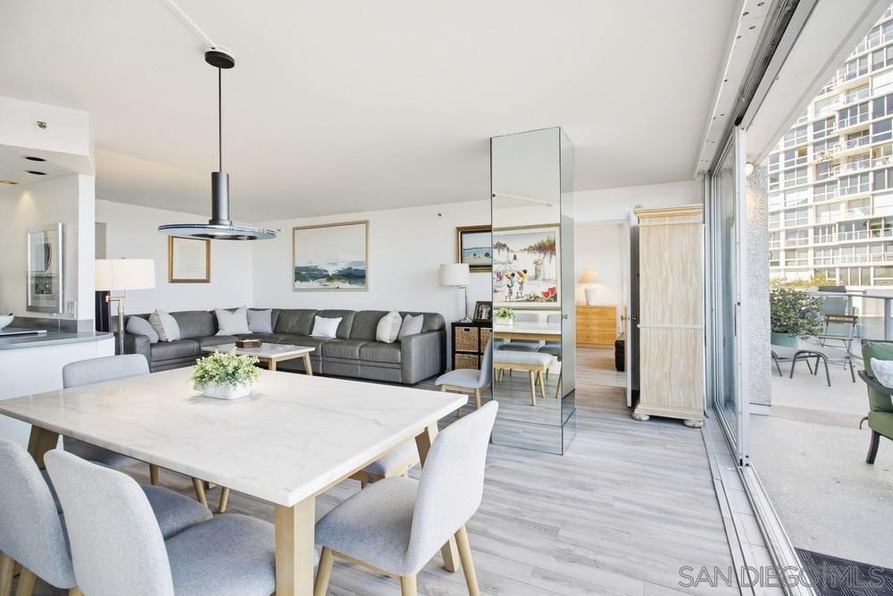 Detail Gallery Image 16 of 57 For 1820  Avenida Del Mundo  #108,  Coronado,  CA 92118 - 3 Beds | 3 Baths