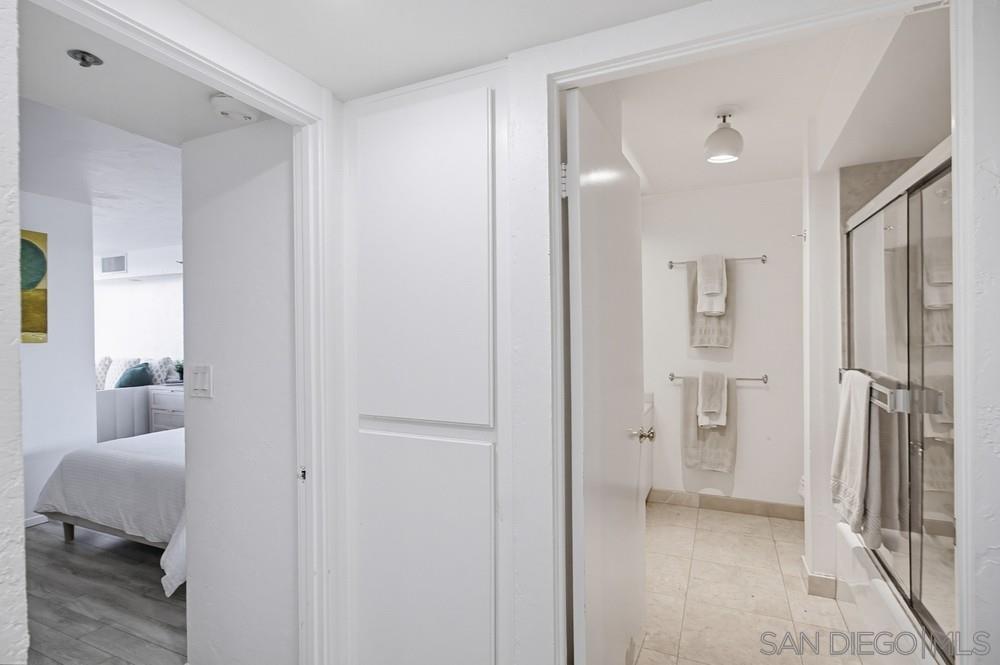 Detail Gallery Image 32 of 57 For 1820  Avenida Del Mundo  #108,  Coronado,  CA 92118 - 3 Beds | 3 Baths