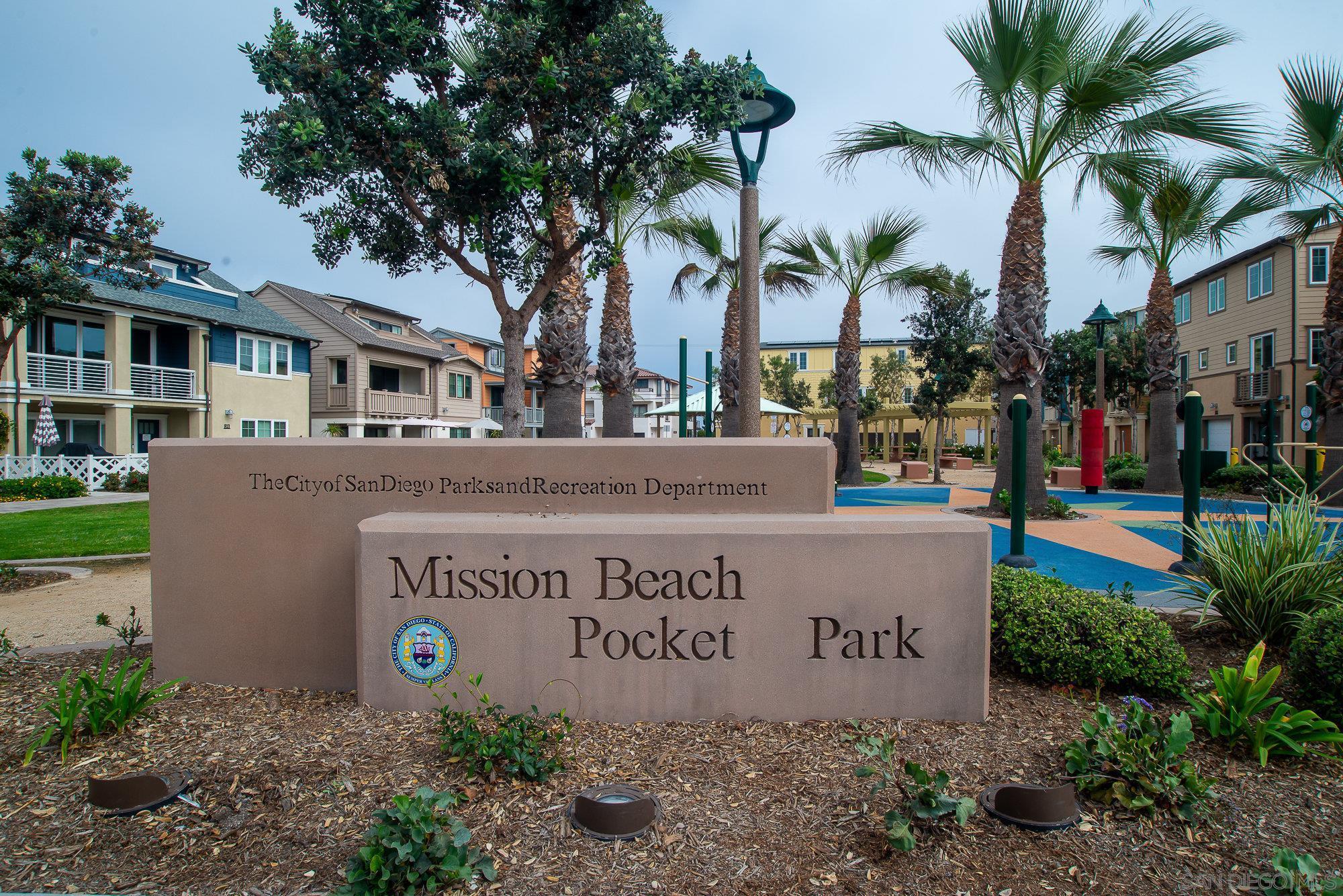 Detail Gallery Image 43 of 45 For 807  Santa Barbara Pl, San Diego,  CA 92109 - 3 Beds | 2/1 Baths