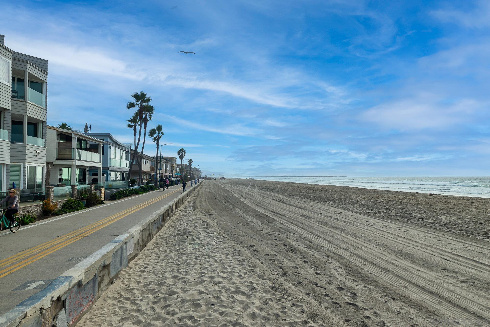 Detail Gallery Image 43 of 55 For 807  Santa Barbara Pl, San Diego,  CA 92109 - 3 Beds | 2/1 Baths