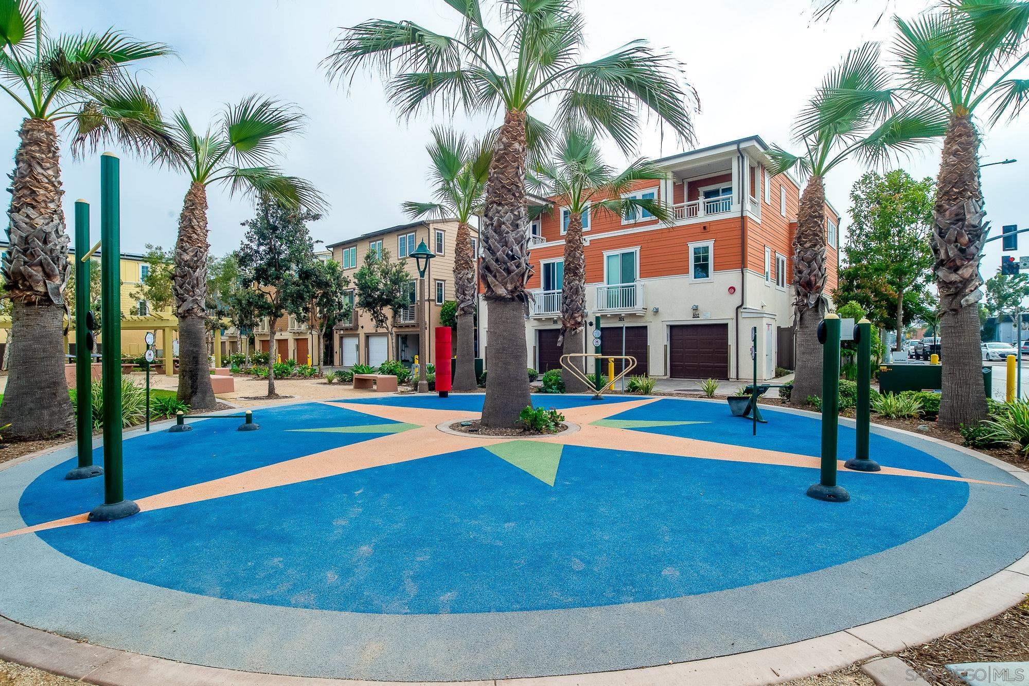 Detail Gallery Image 44 of 45 For 807  Santa Barbara Pl, San Diego,  CA 92109 - 3 Beds | 2/1 Baths