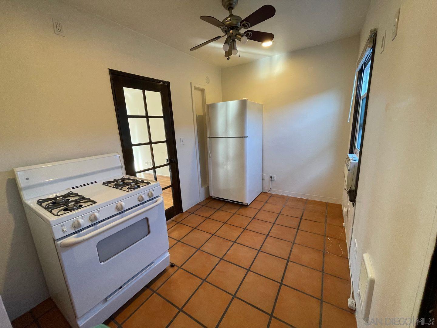 Detail Gallery Image 12 of 12 For 4643  Park Blvd, San Diego,  CA 92116 - 1 Beds | 1 Baths